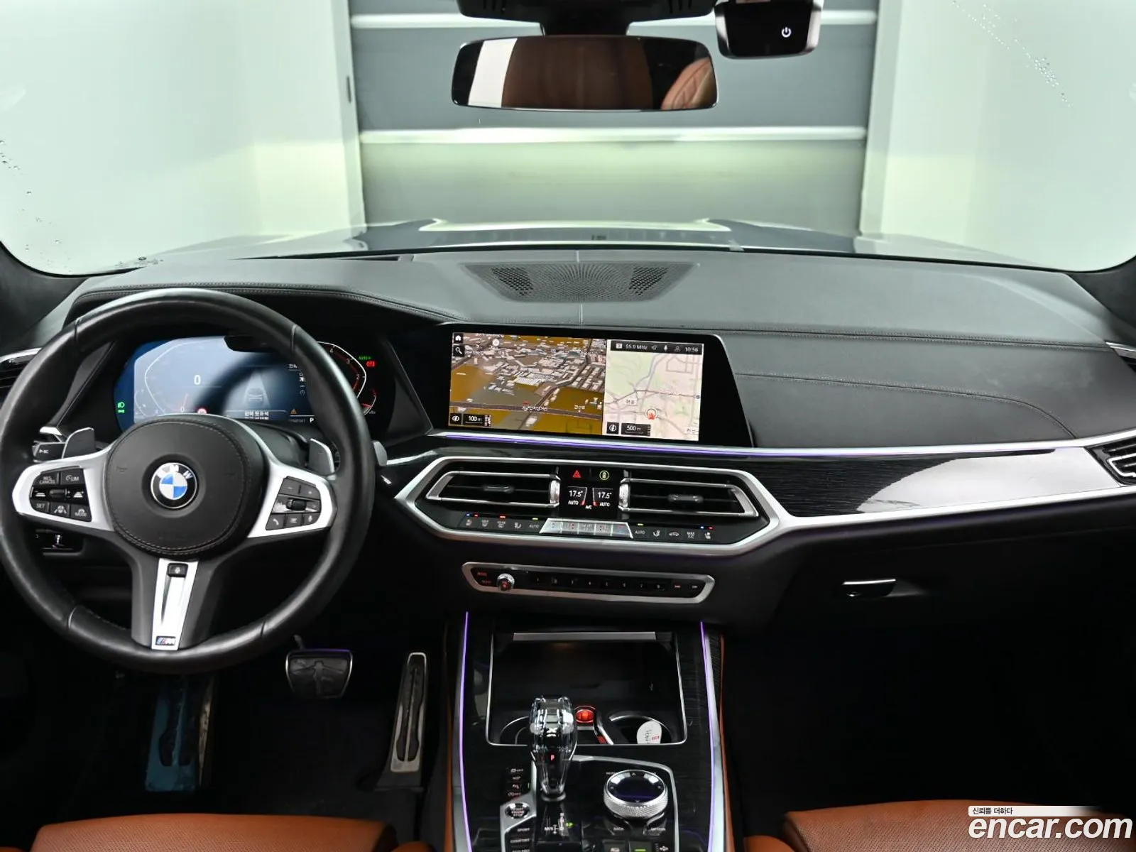 BMW X7 2020 — 14