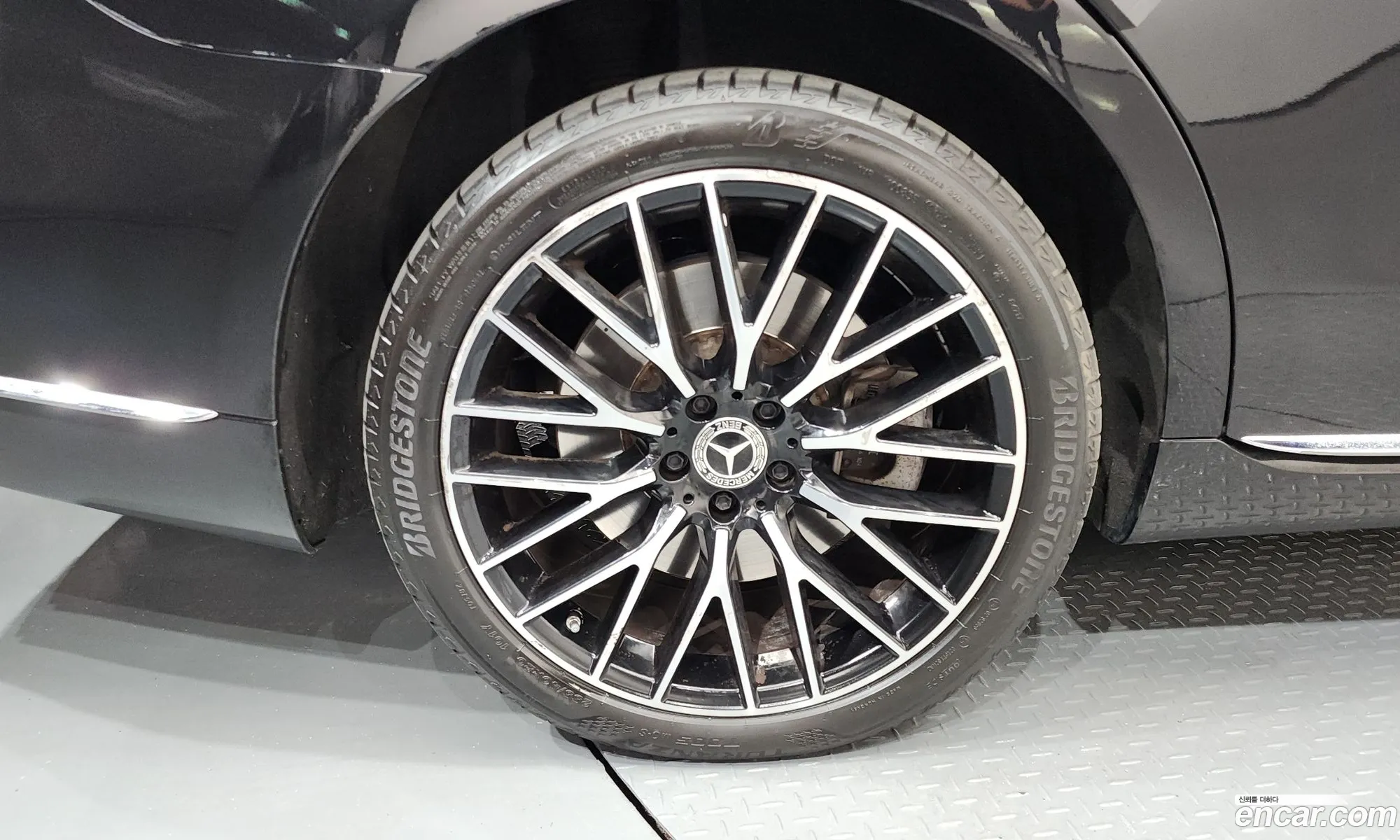 Mercedes-Benz S-Class W223 2022 — 31