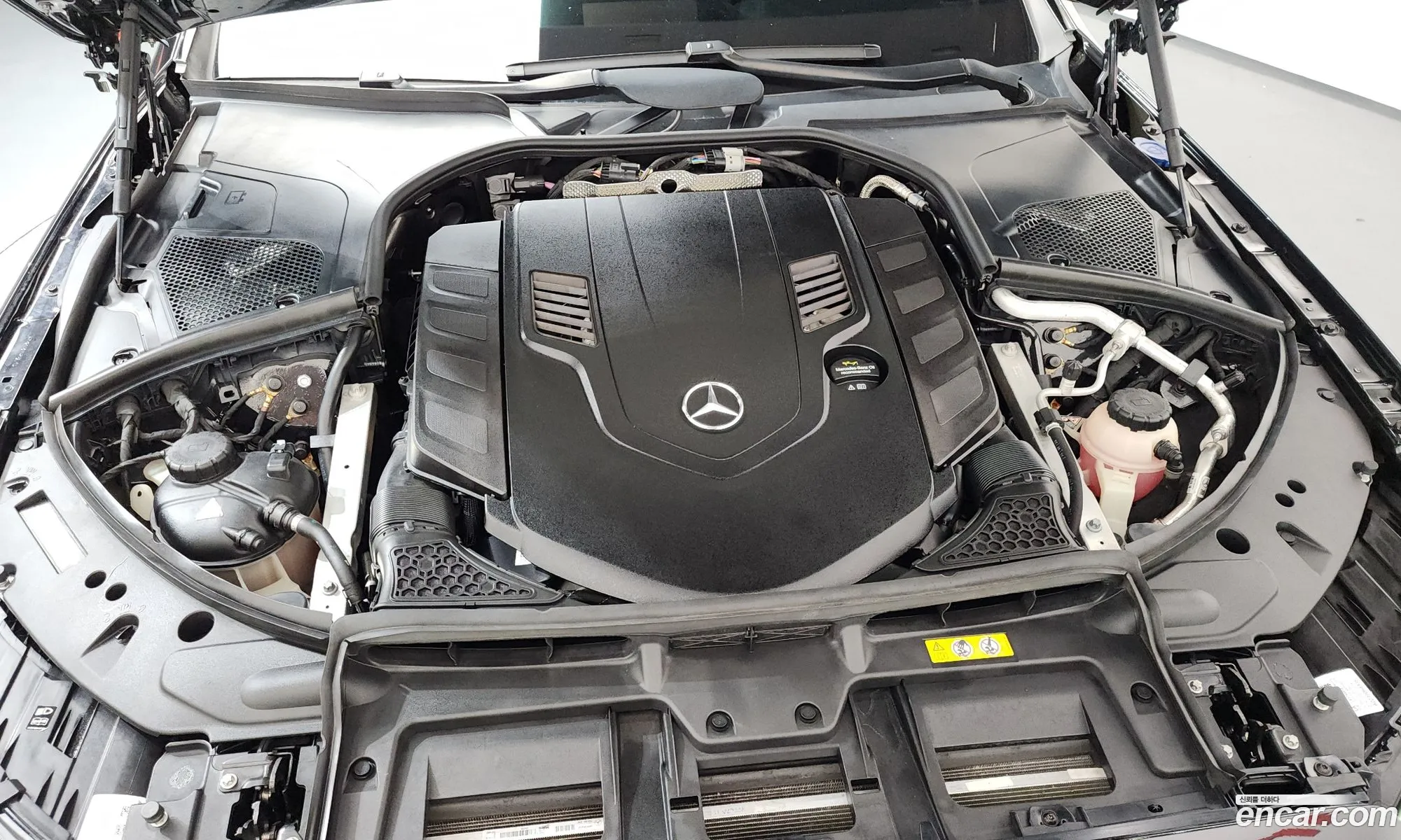 Mercedes-Benz S-Class W223 2022 — 34