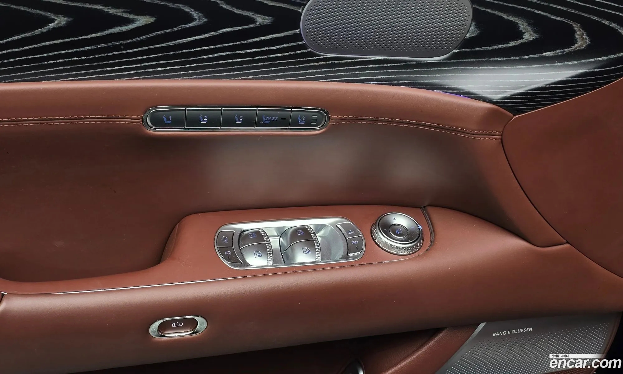 Genesis G90 2023 — 28