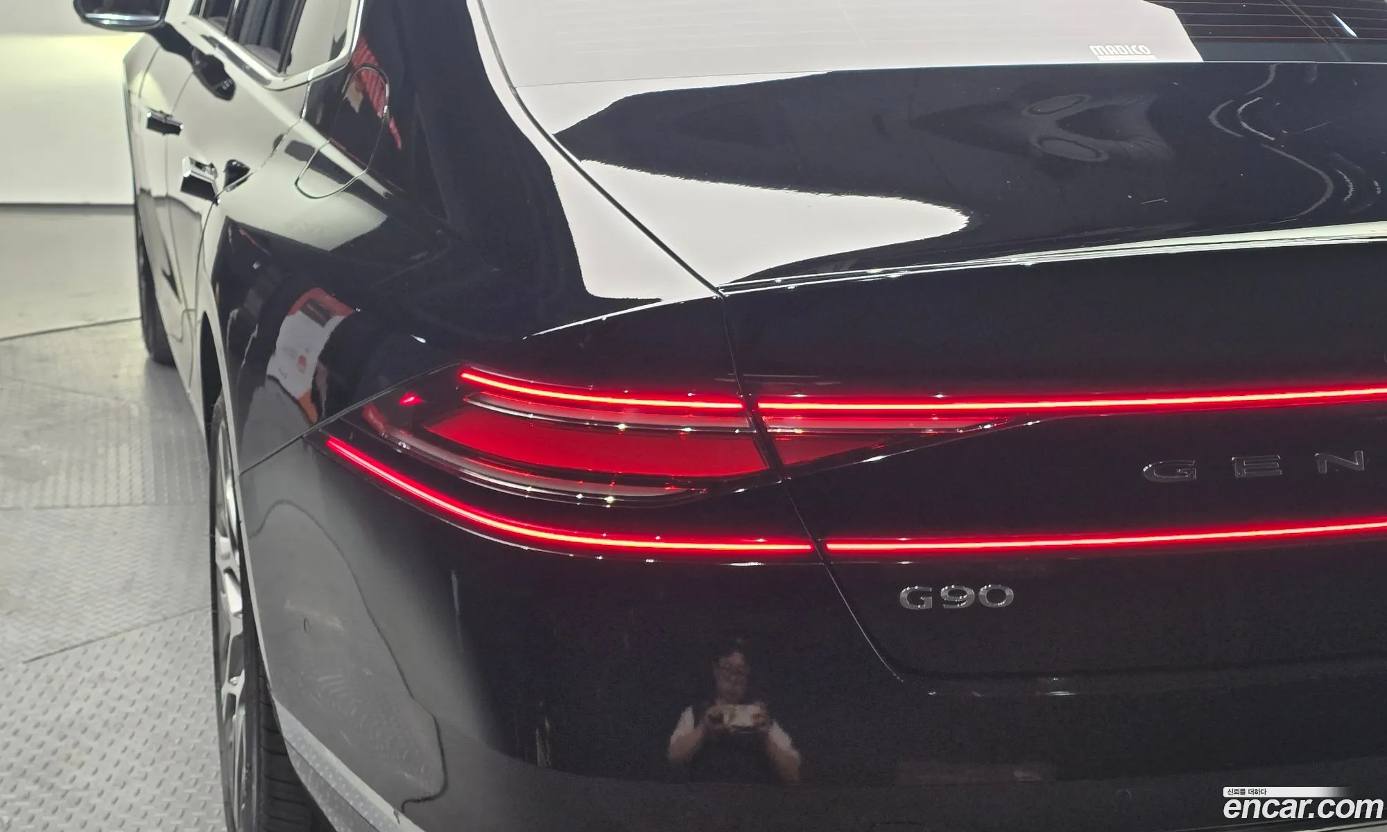 Genesis G90 2023 — 24