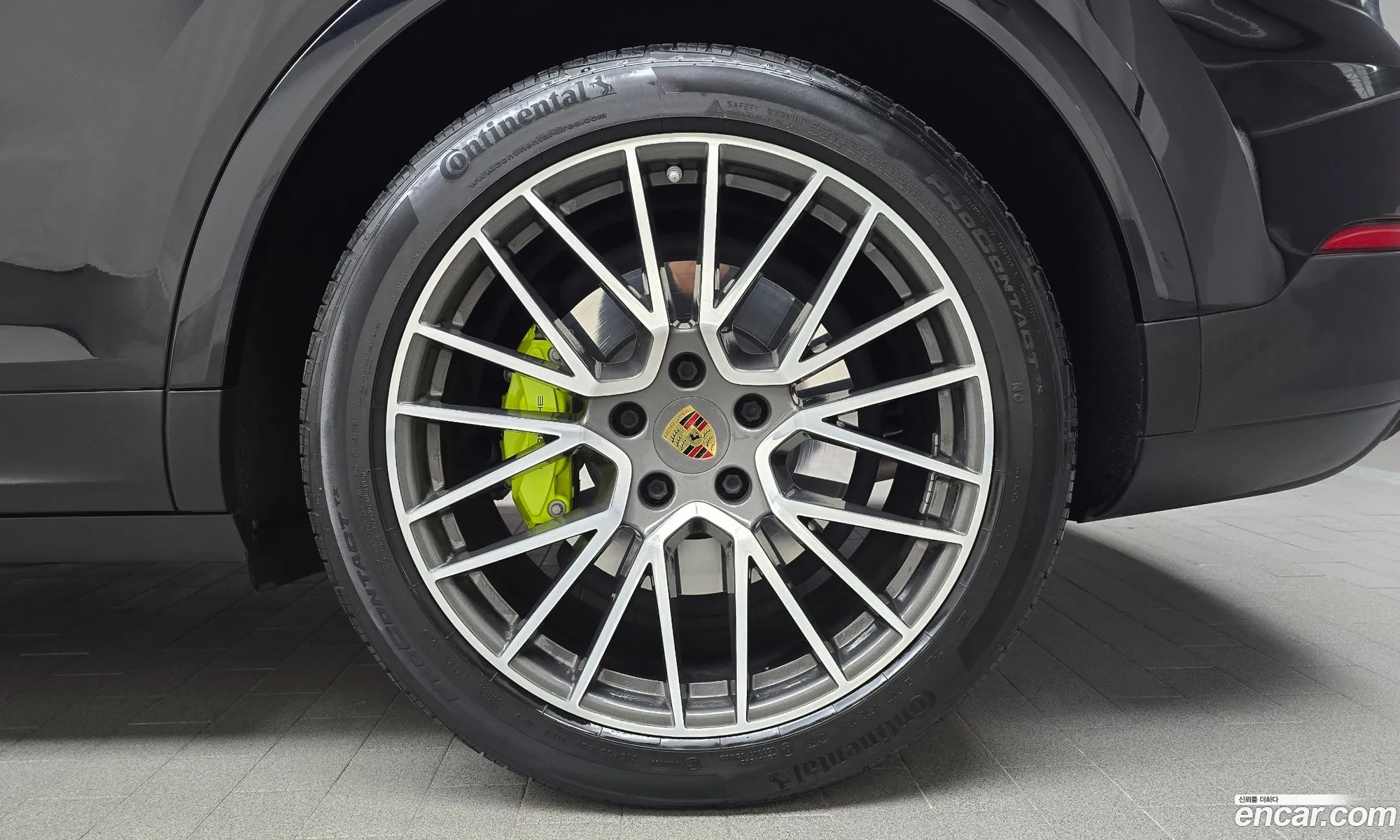Porsche Cayenne 2020 WP1AE29Y9LDA34413 — 14