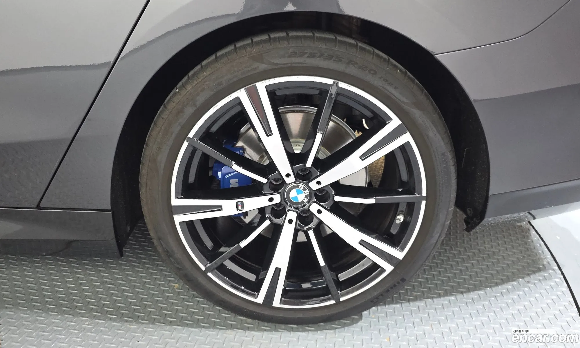 BMW 5 Series 2024 — 29