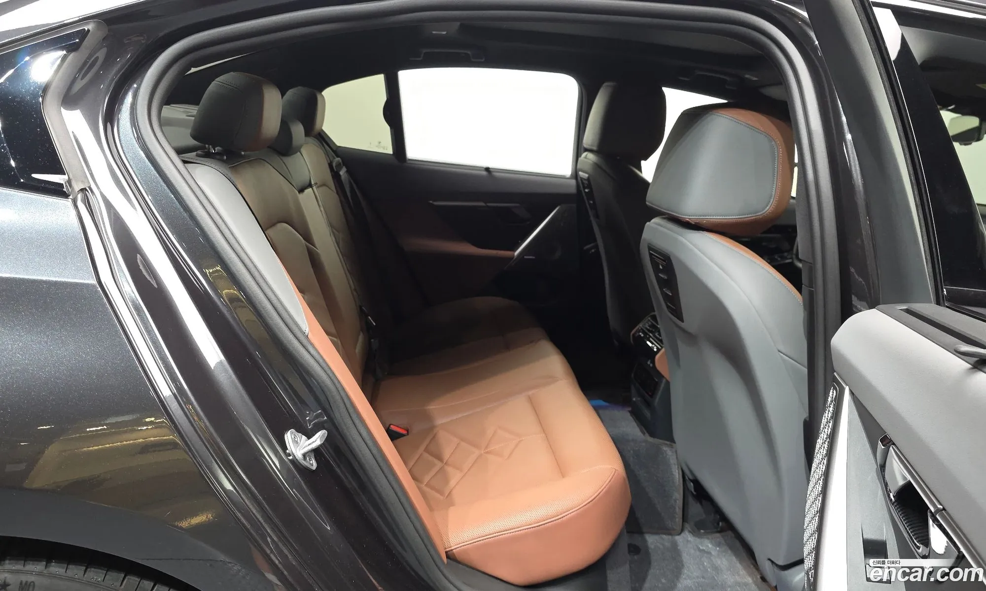 BMW 5 Series 2024 — 14