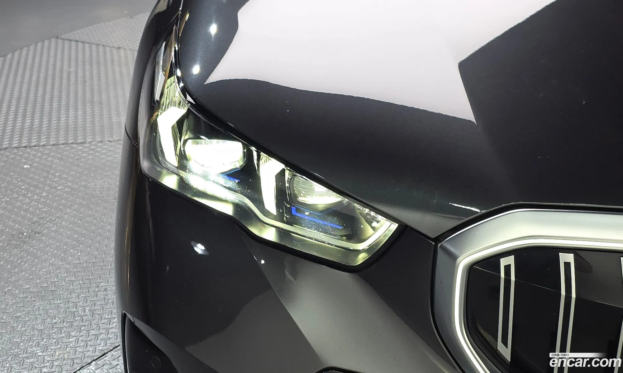 BMW 5 Series 2024 — 17
