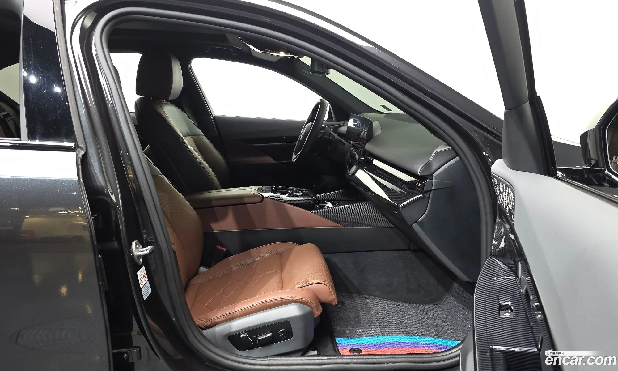 BMW 5 Series 2024 — 24
