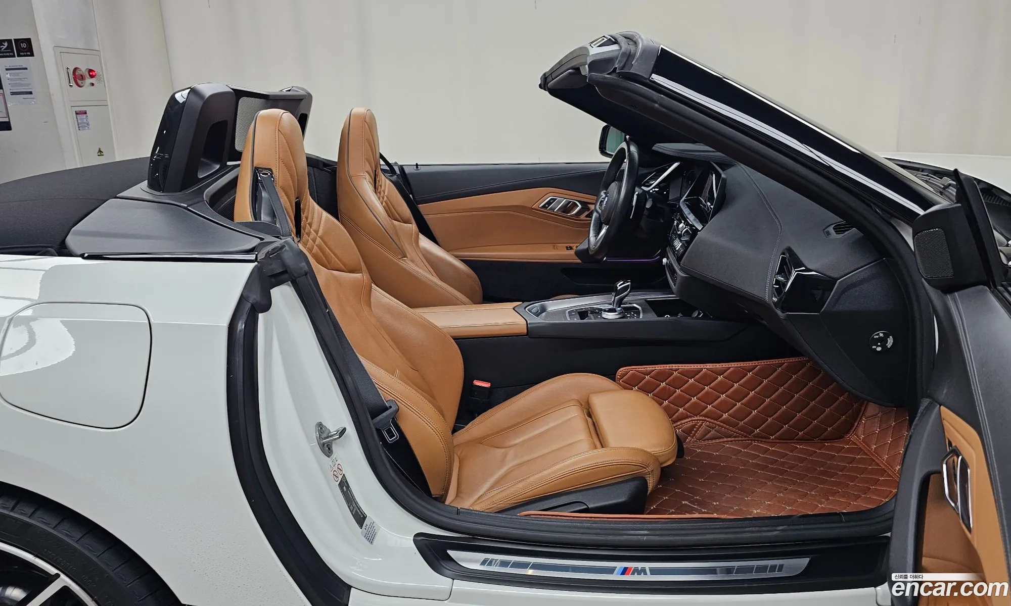 BMW Z4 2020 WBAHF7103MWW85619 — 2