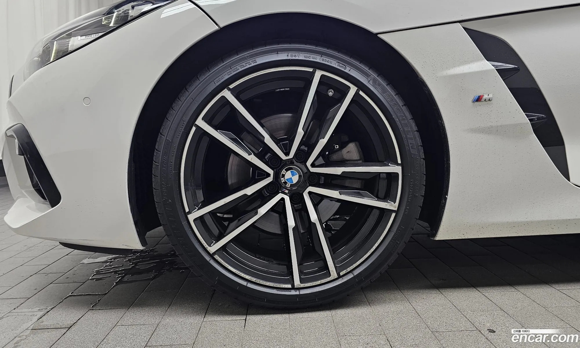 BMW Z4 2020 WBAHF7103MWW85619 — 6