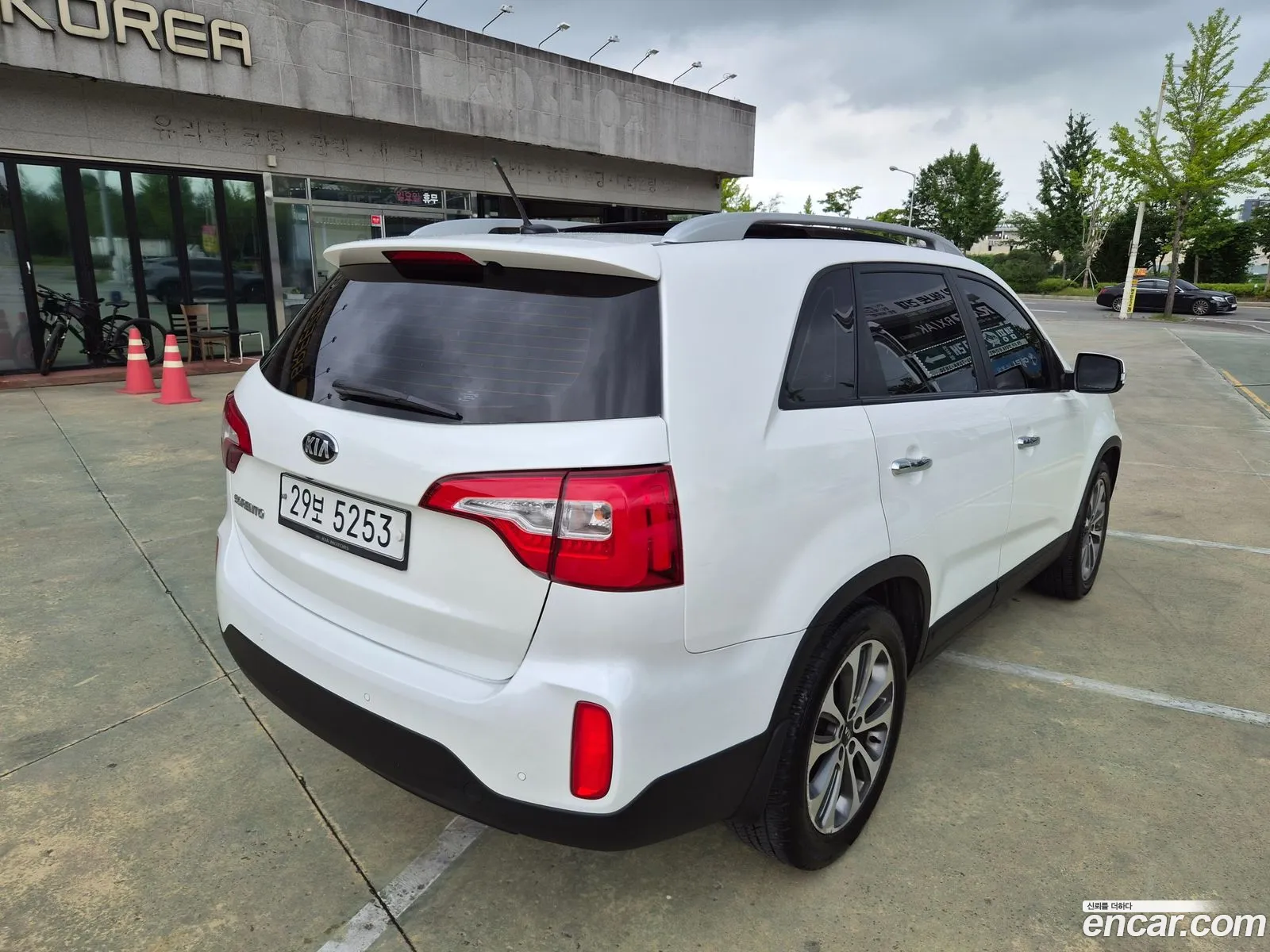 Kia Sorento R 2012 — 2
