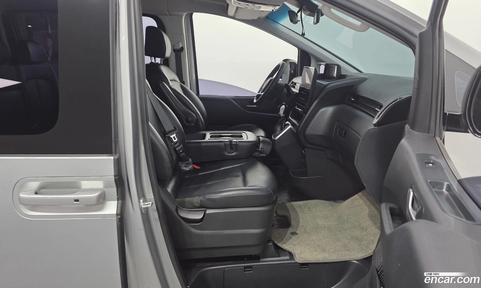 Hyundai Staria 2022 — 6