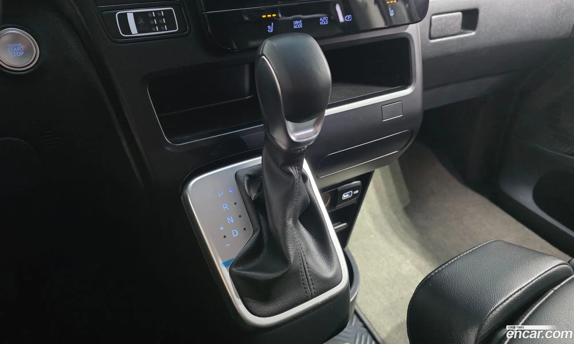 Hyundai Staria 2022 — 4