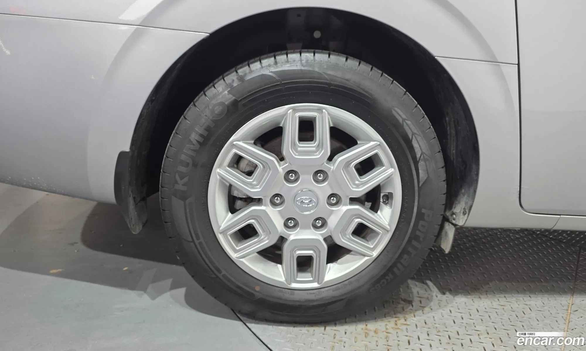 Hyundai Staria 2022 — 5