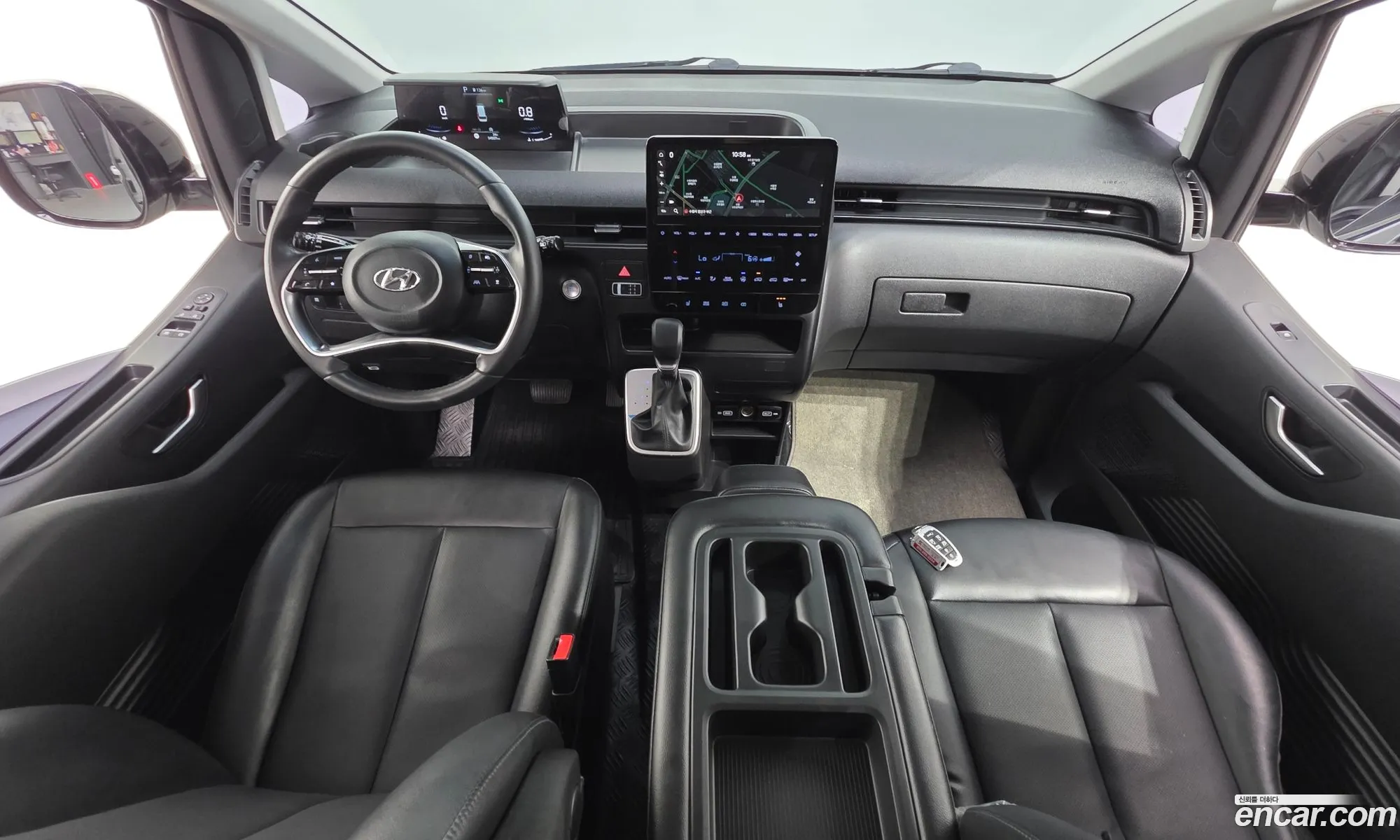 Hyundai Staria 2022 — 20