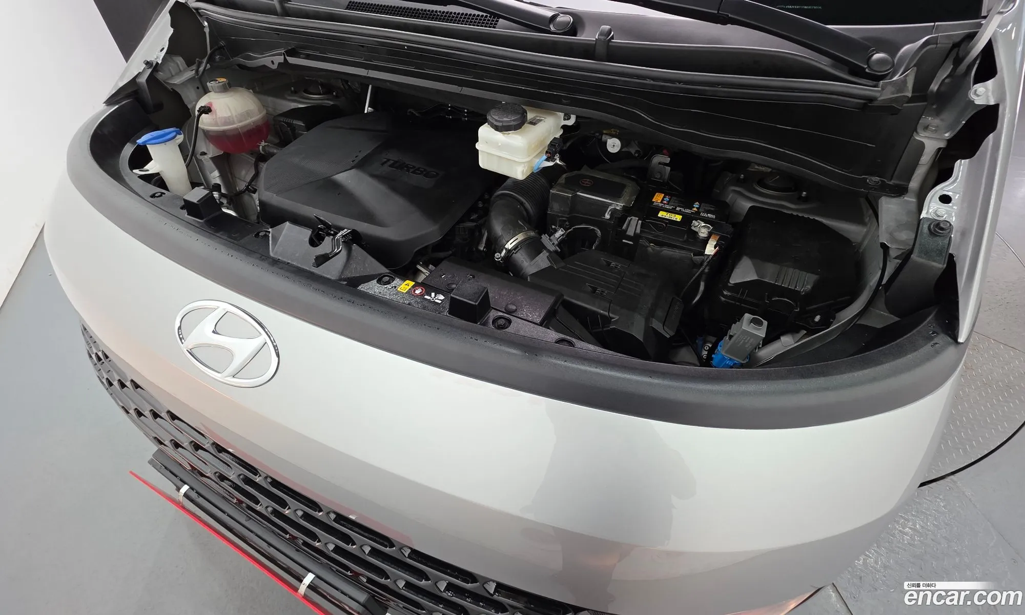 Hyundai Staria 2022 — 18