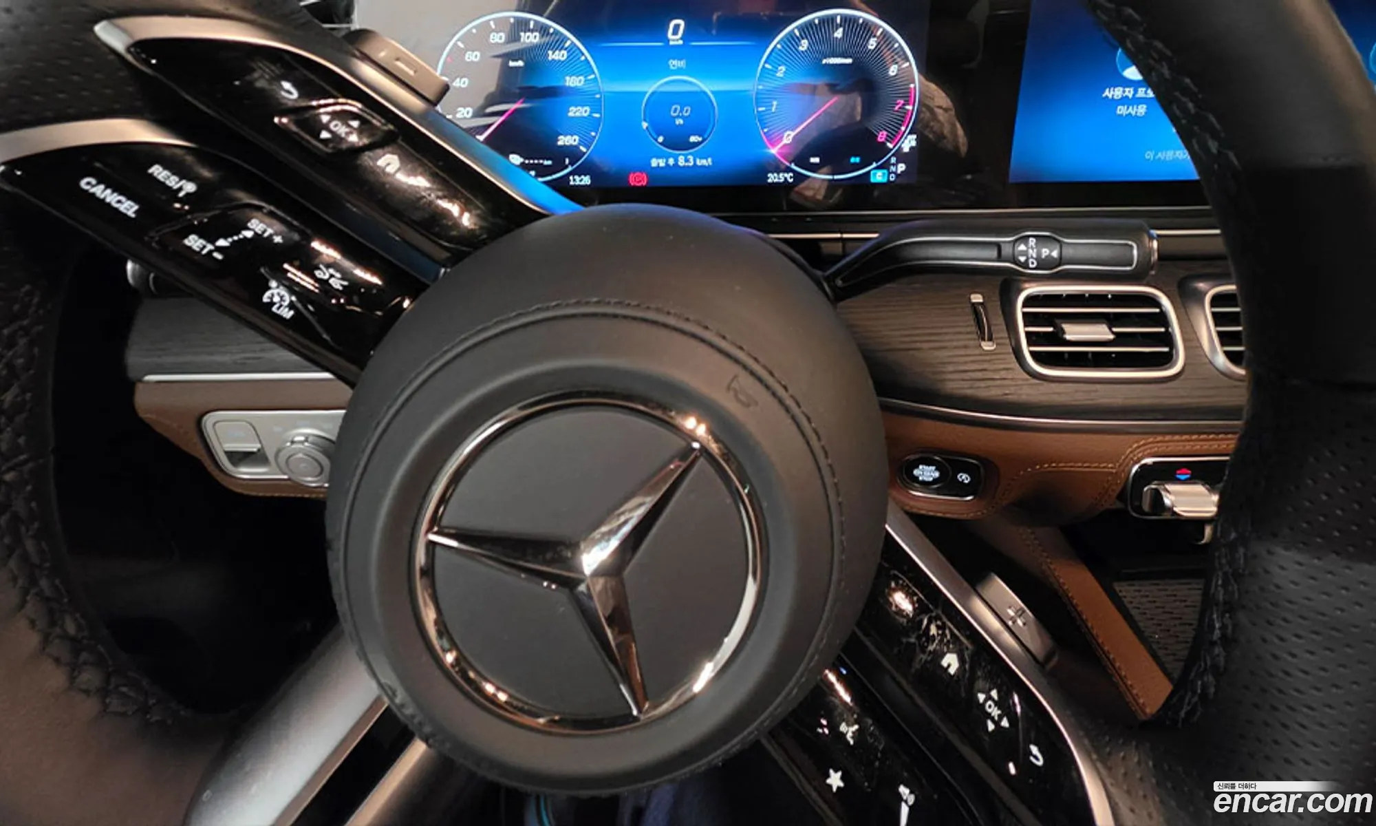 Mercedes-Benz GLS-Class X167 2025 — 12