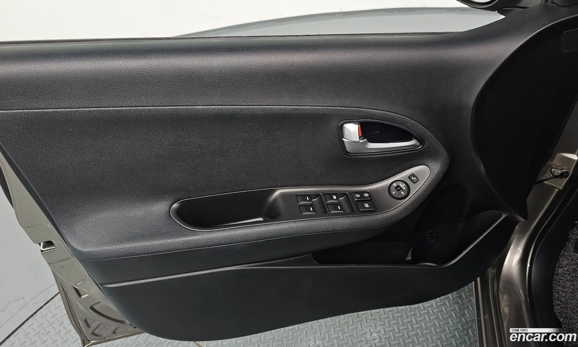 Kia Morning 2014 KNABX511BFT942274 — 27