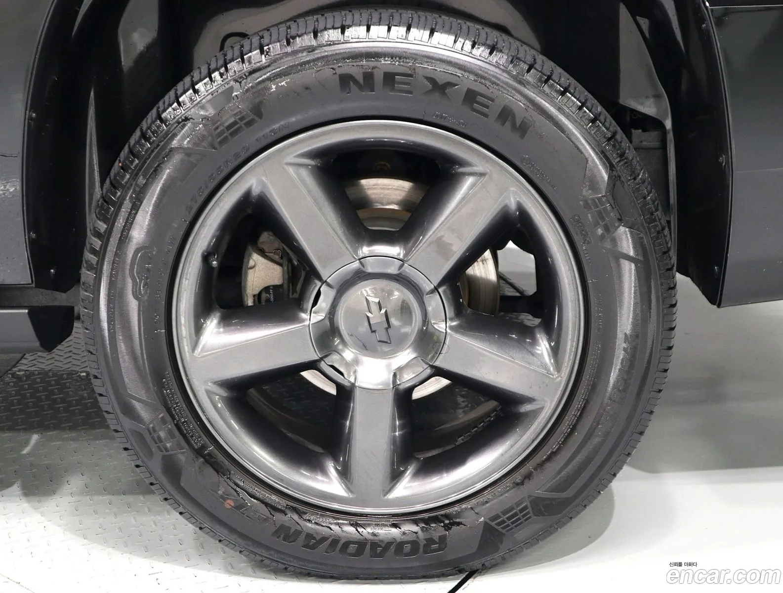 Chevrolet Suburban 2013 — 6