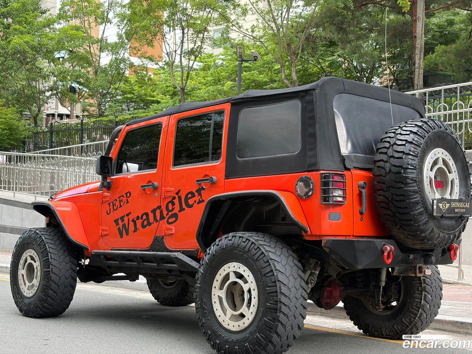 Jeep Wrangler 2012 — 17