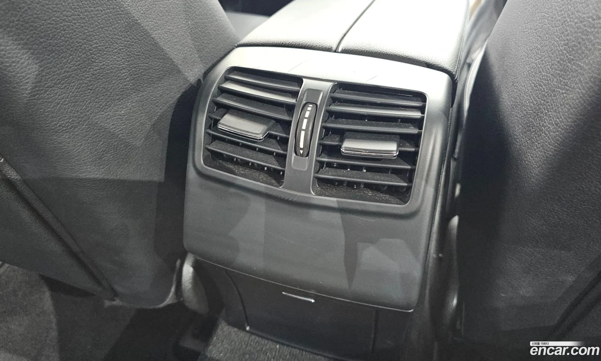 Mercedes-Benz E-Class W212 2011 WDDHF5DB6BA413425 — 22