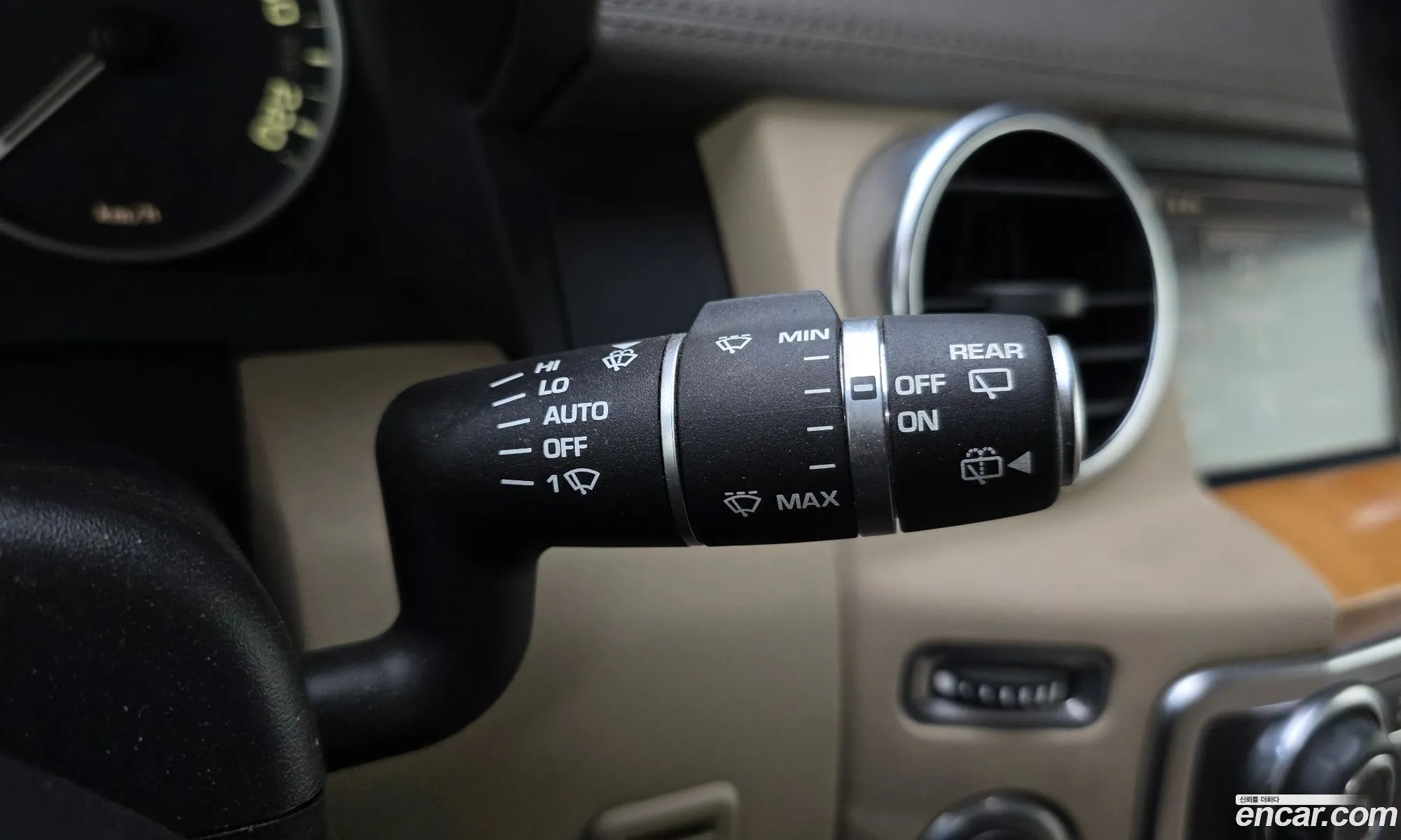 Land Rover Discovery 4 2015 SALLAAAG6FA748694 — 20