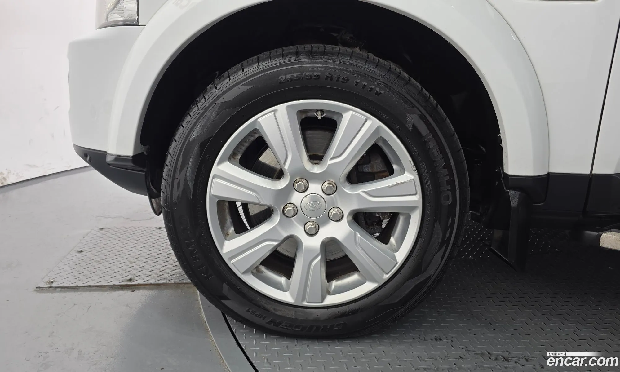 Land Rover Discovery 4 2015 SALLAAAG6FA748694 — 16