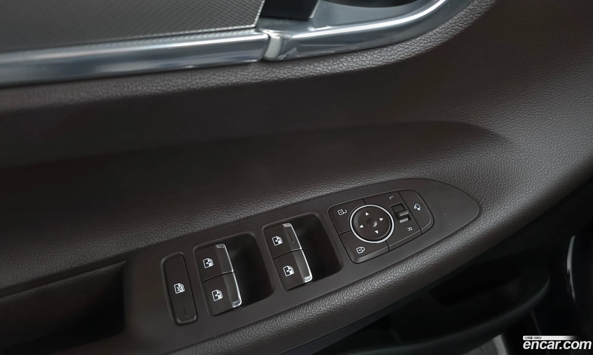 Hyundai Grandeur IG Hybrid 2020 — 22