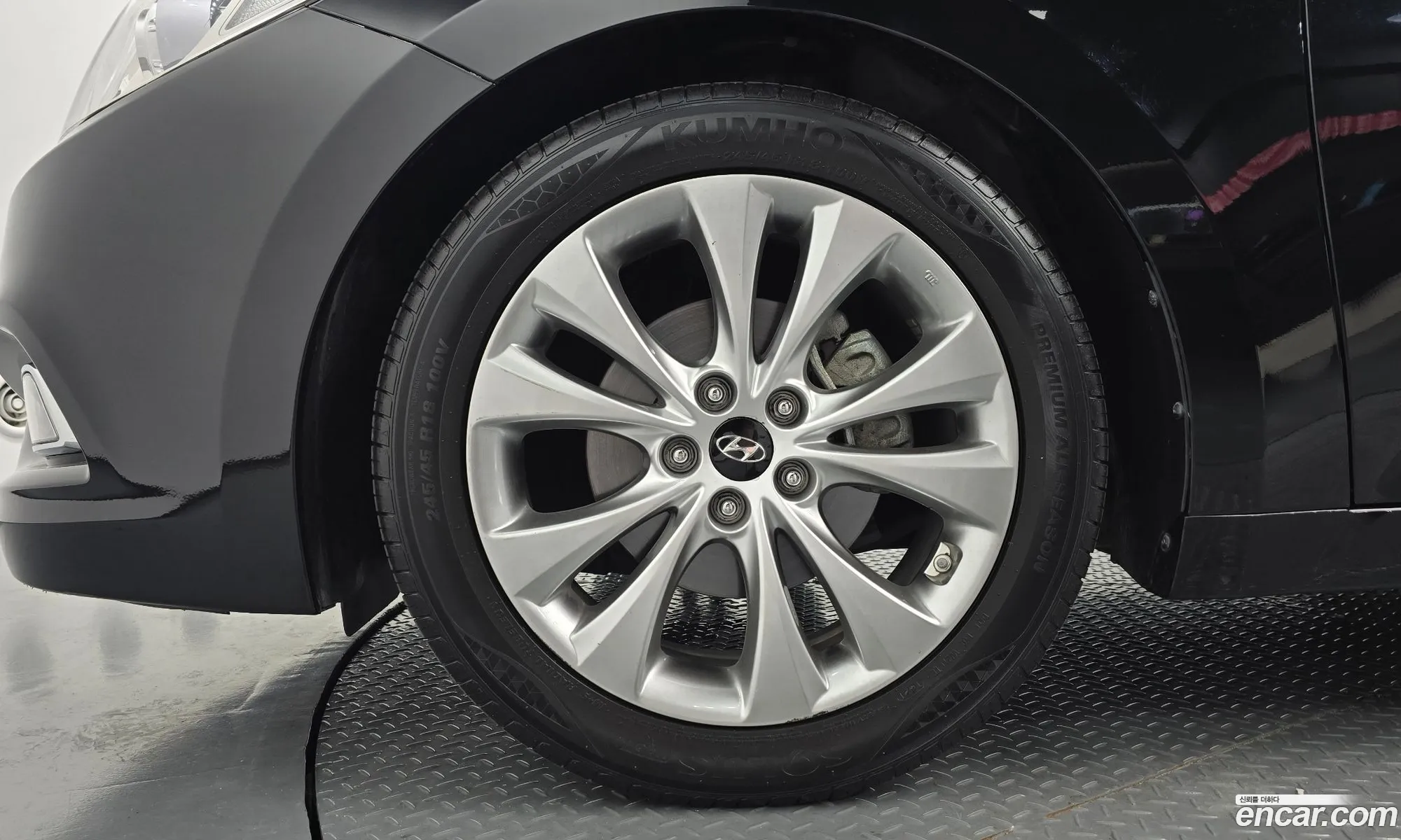 Hyundai Grandeur HG 2012 — 6