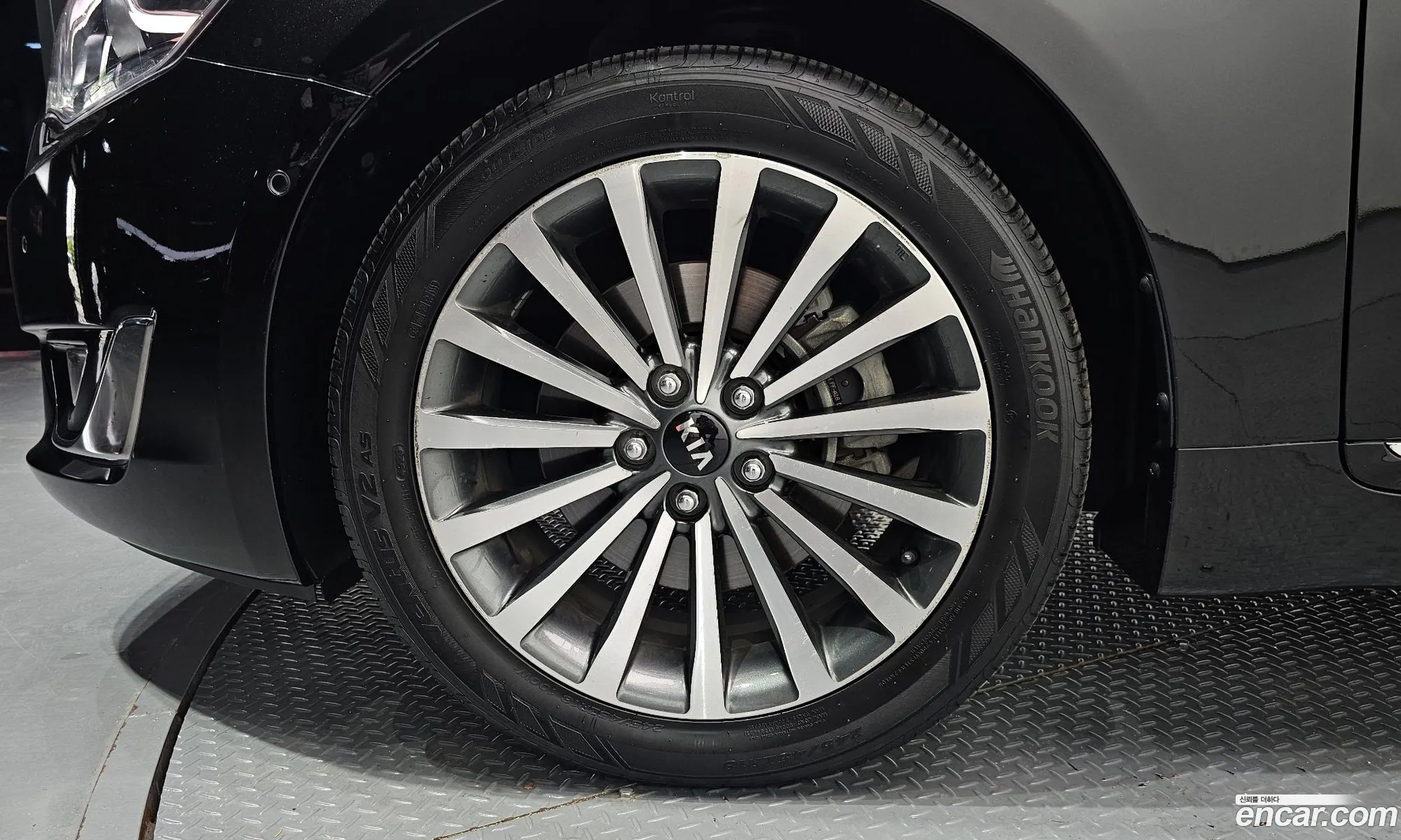 Kia K7 2014 — 12