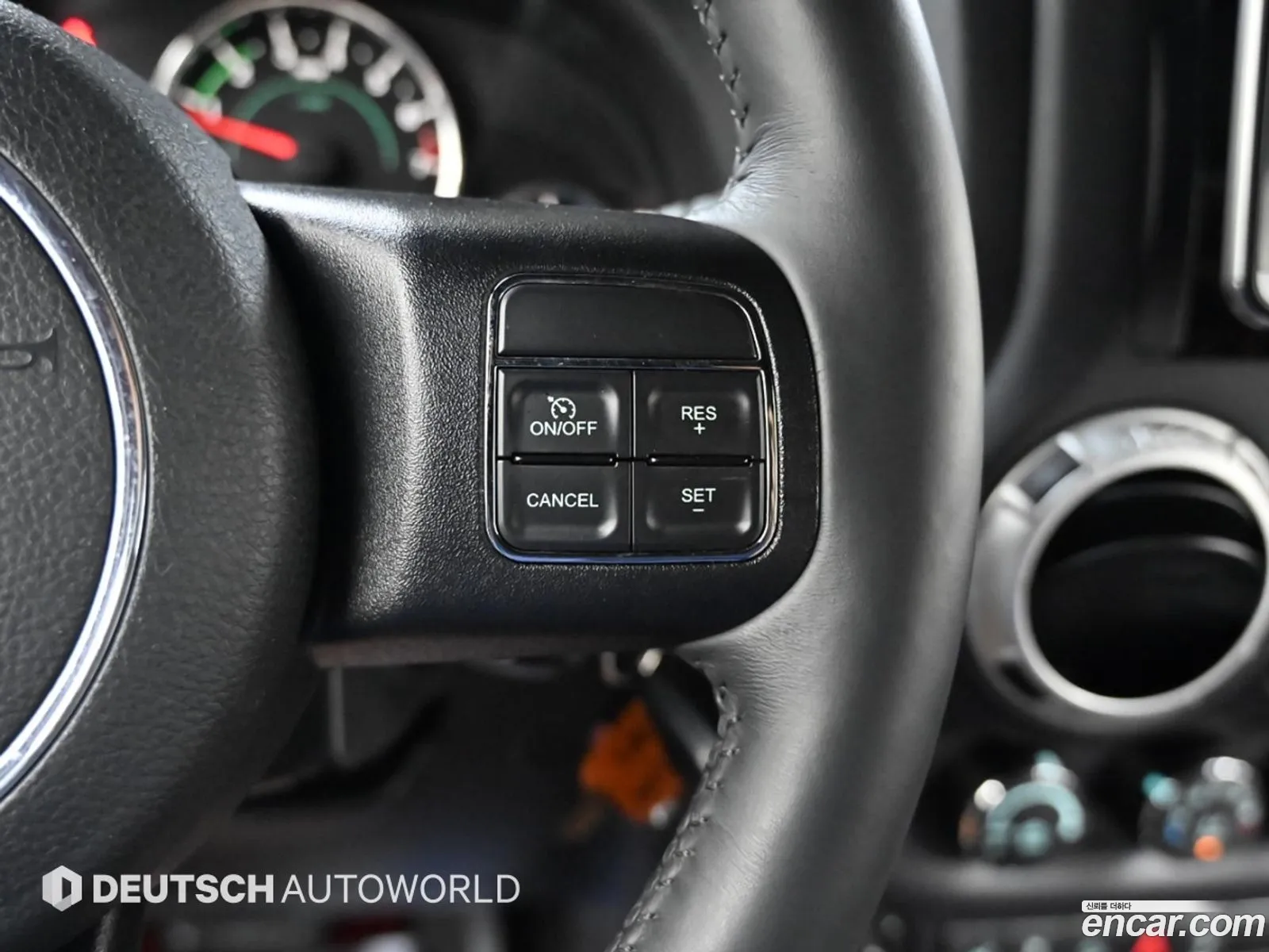 Jeep Wrangler 2016 — 17