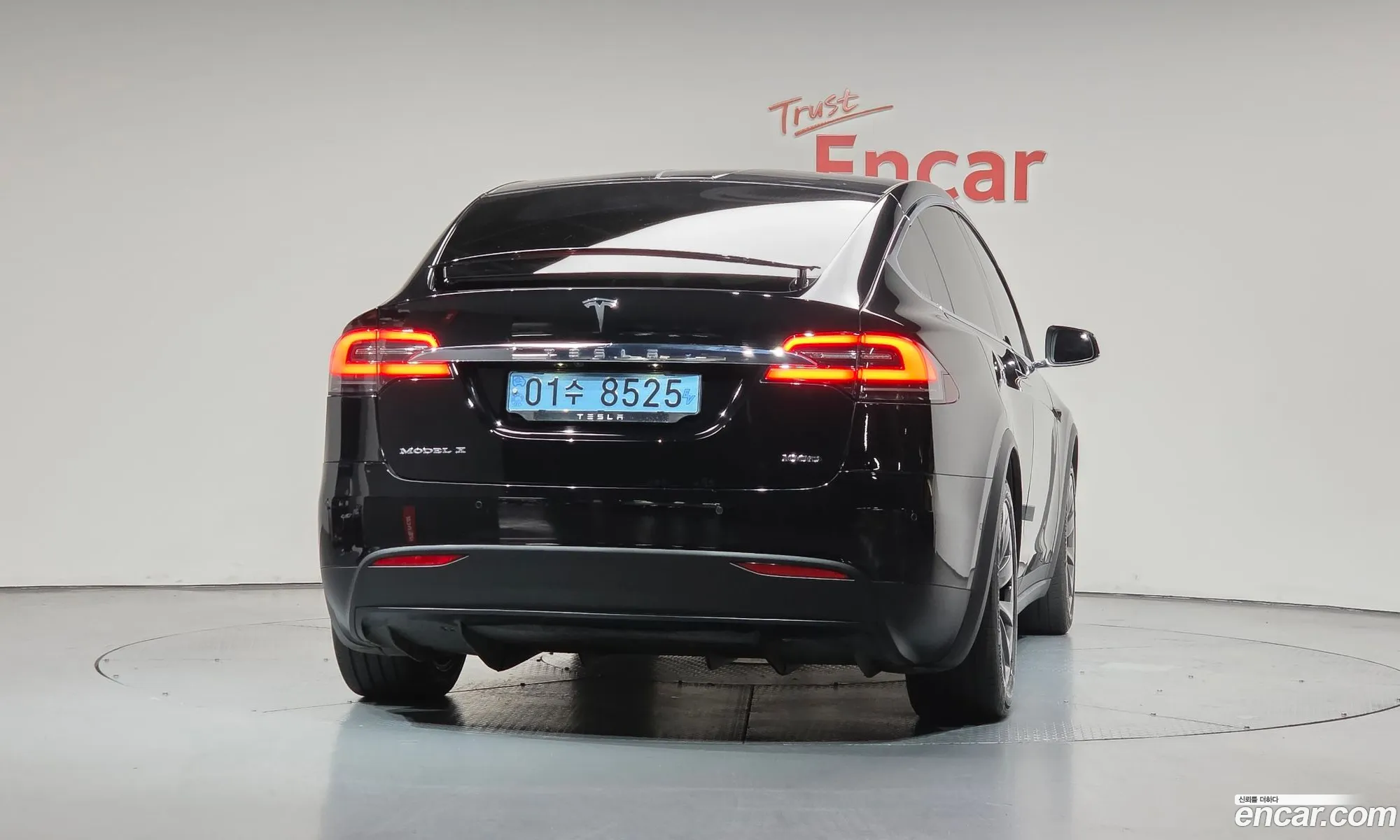 Tesla Model X 2019 5YJXCDE29KF156601 — 4