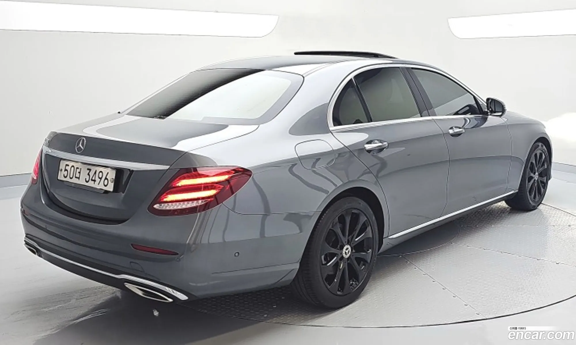 Mercedes-Benz E-Class W213 2017 — 7