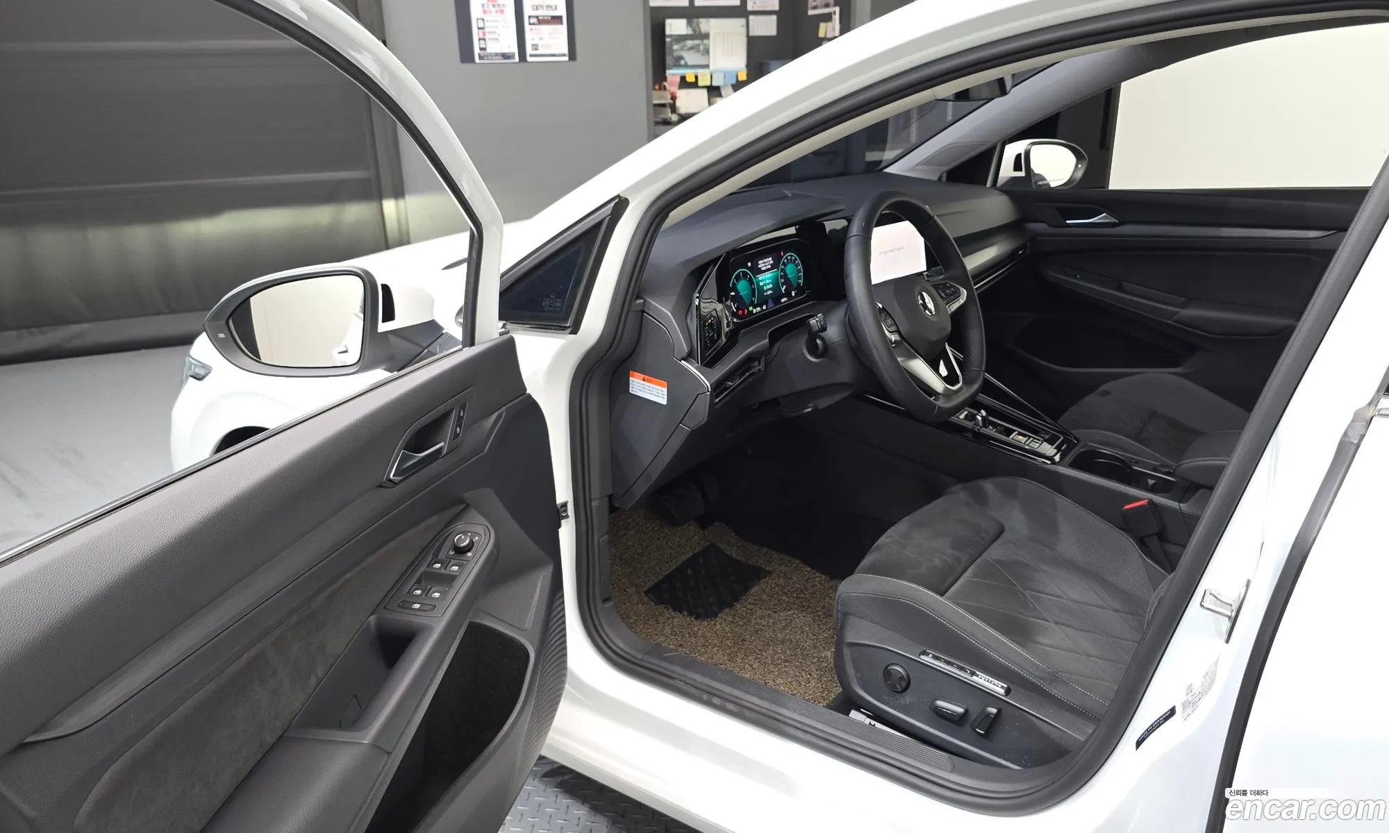 Volkswagen Golf 8th Gen