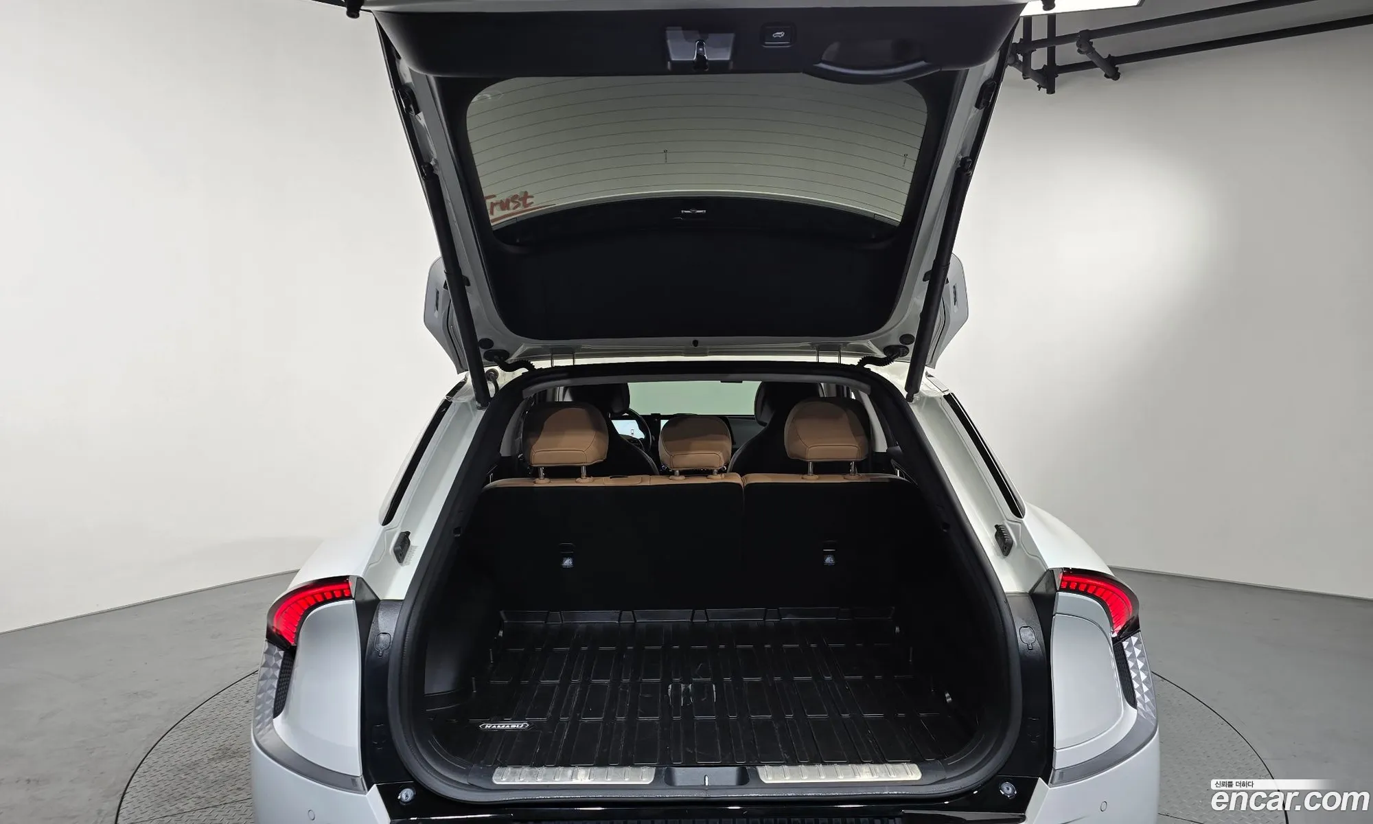 Kia EV6 2023 — 25