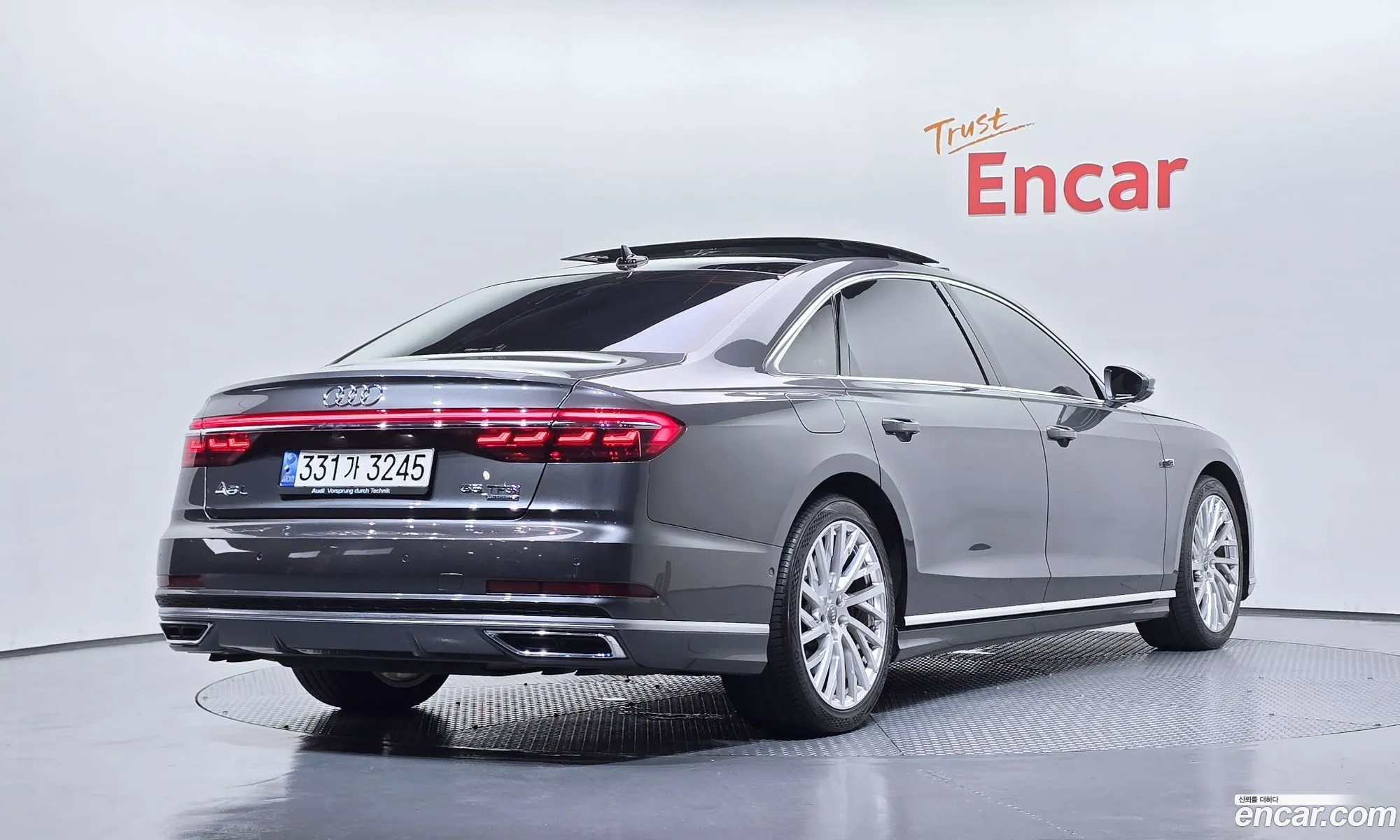 Audi A8 2020 — 20