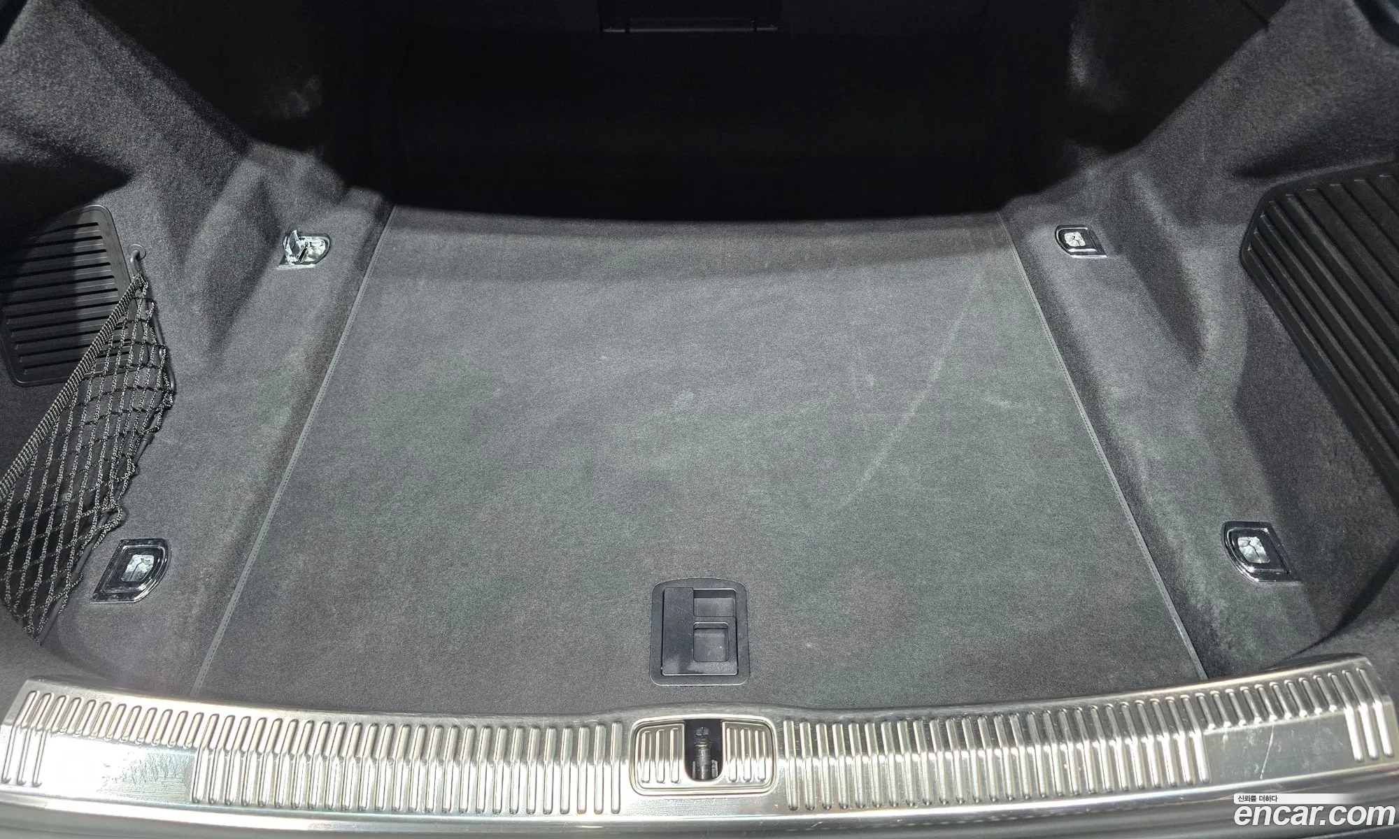 Audi A8 2020 — 40