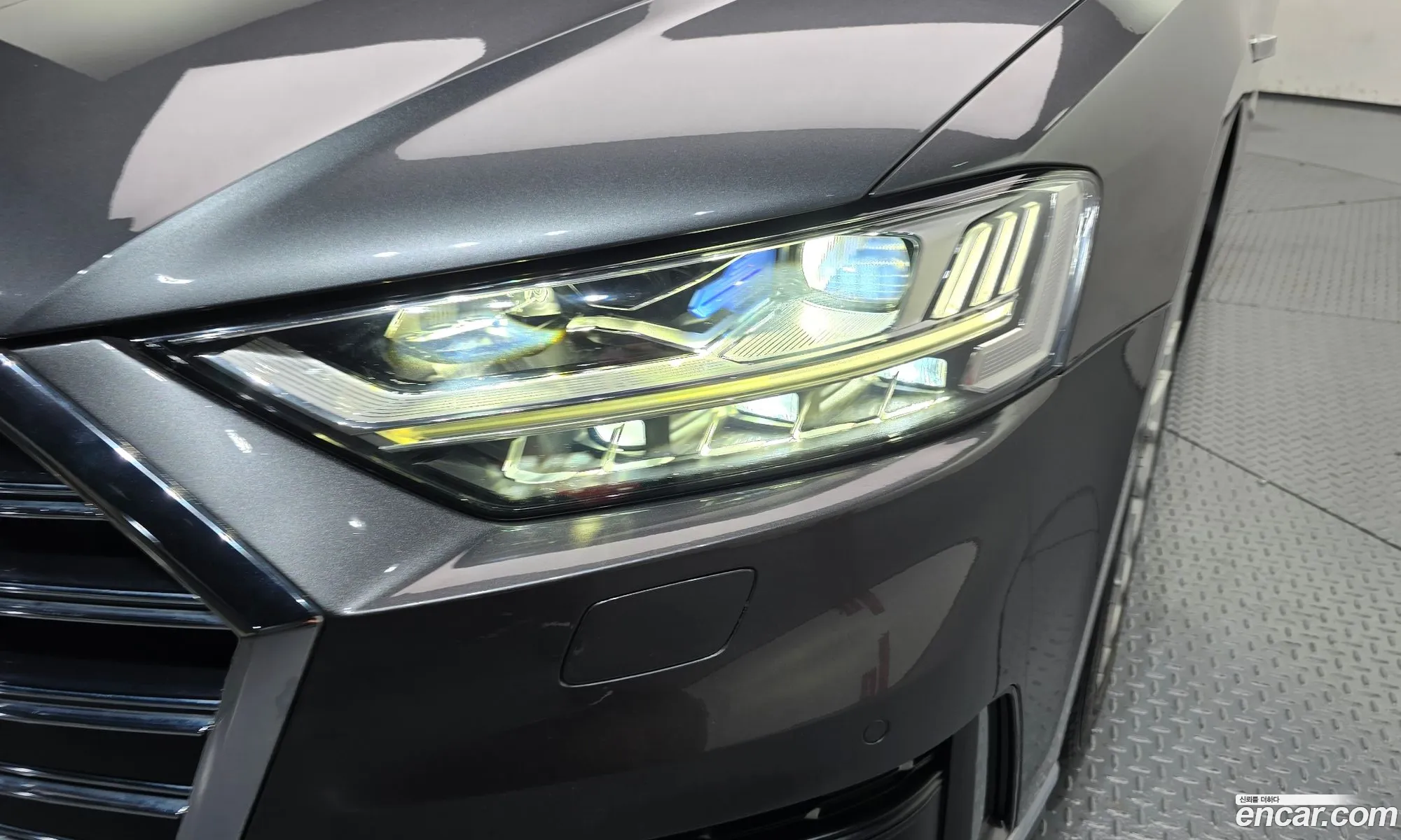 Audi A8 2020 — 45