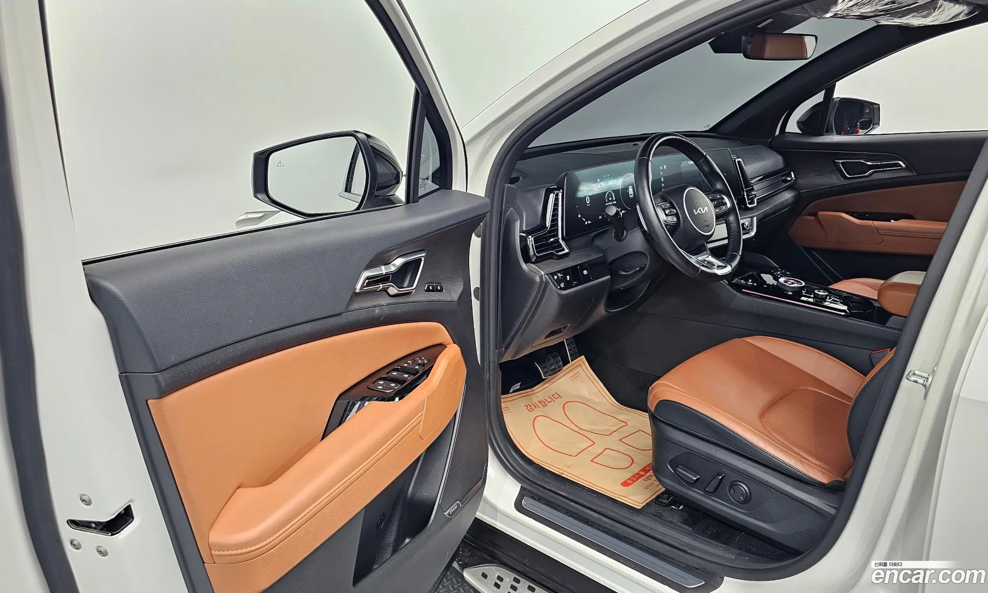 Kia Sportage 2023 — 18