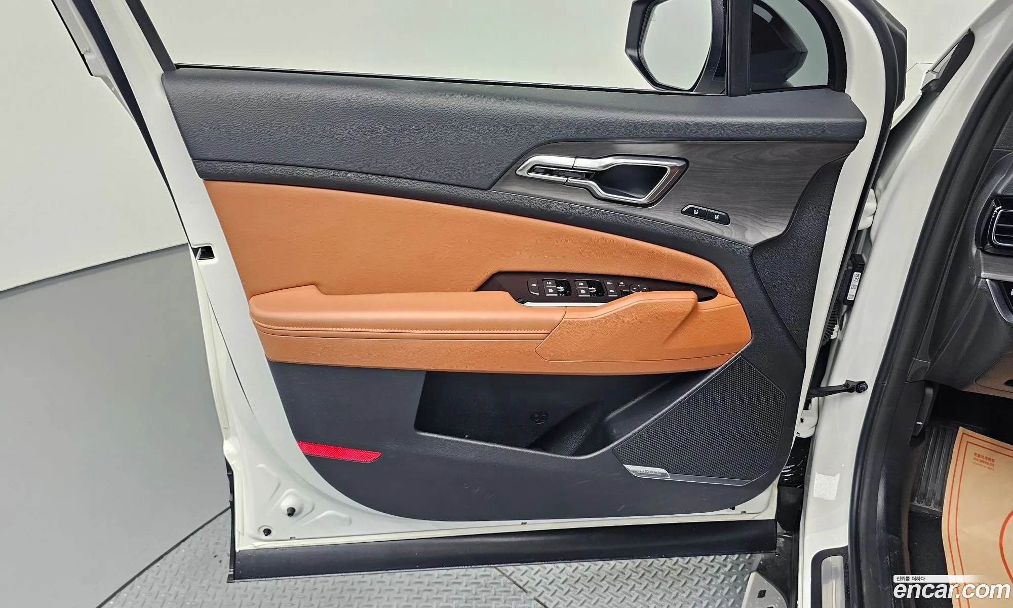 Kia Sportage 2023 — 17