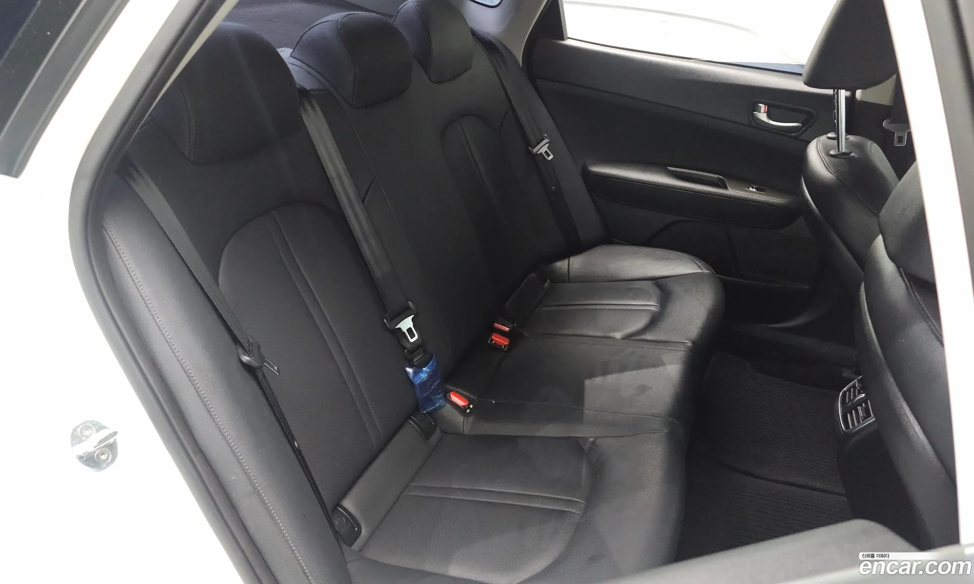 Kia K5 2019 — 17