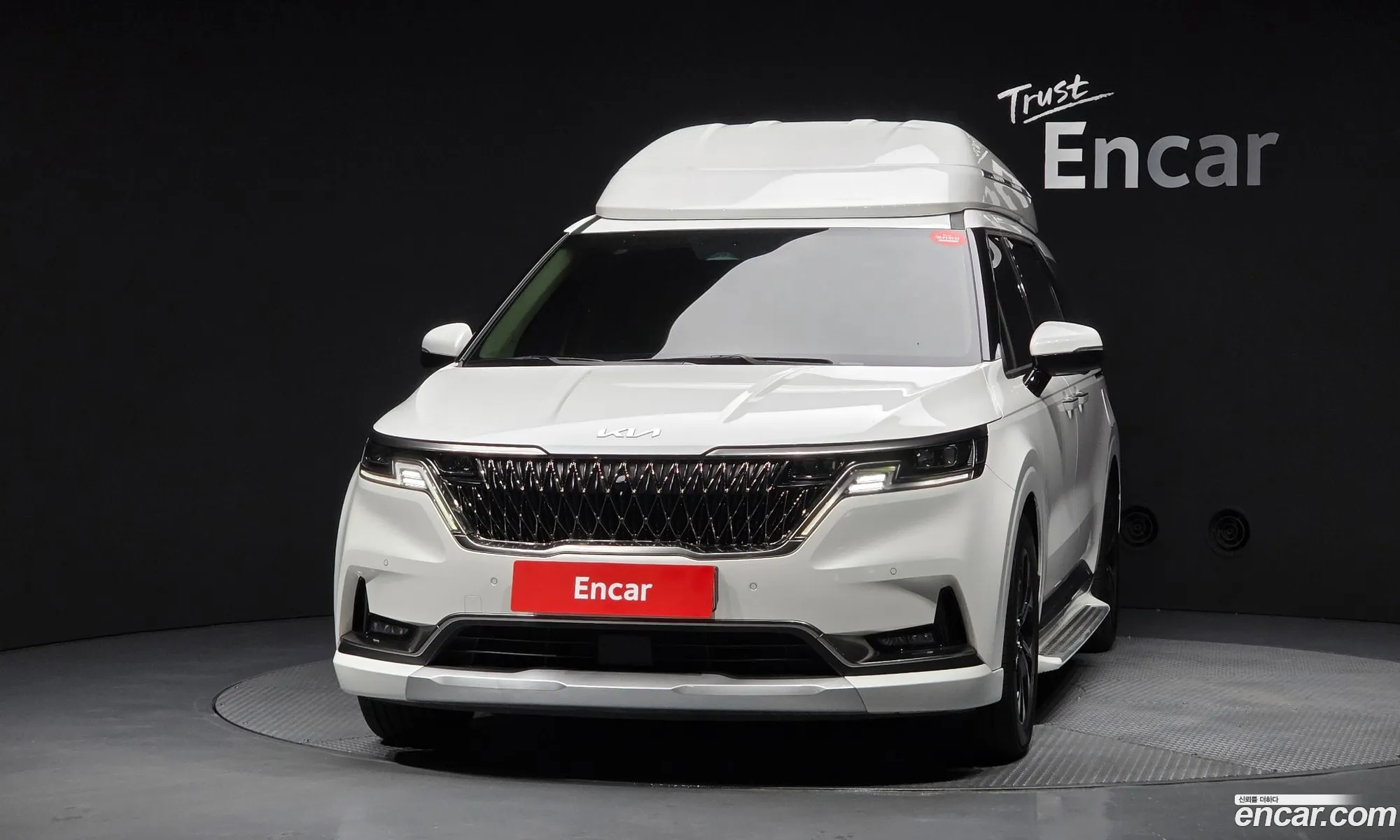 Kia Carnival 2022 — 17