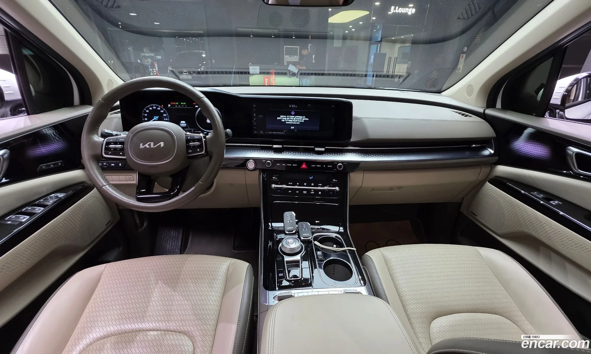 Kia Carnival 2022 — 32