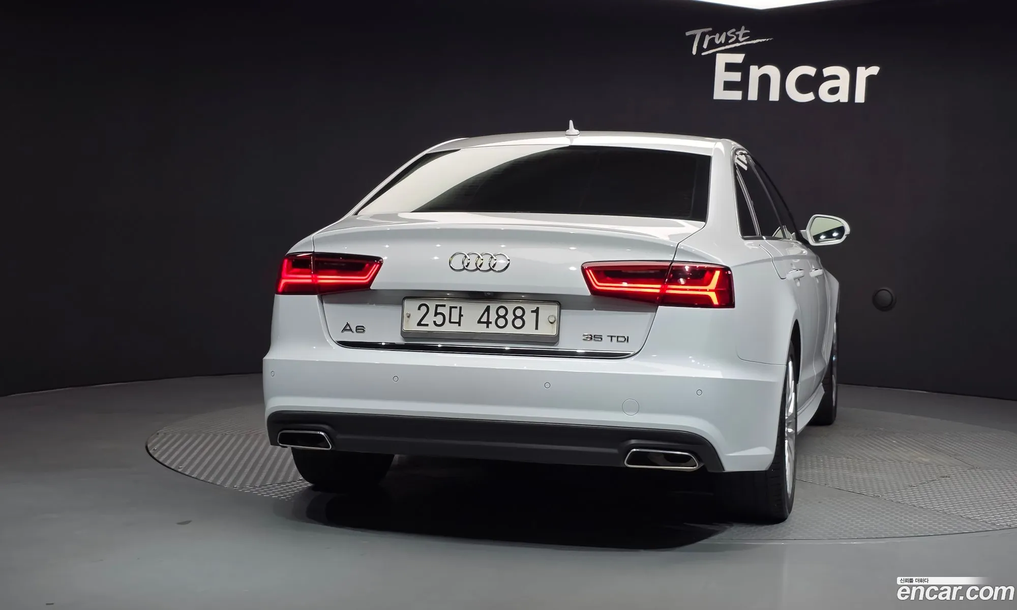 Audi A6 2018 WAUZZZ4G1JN119783 — 12