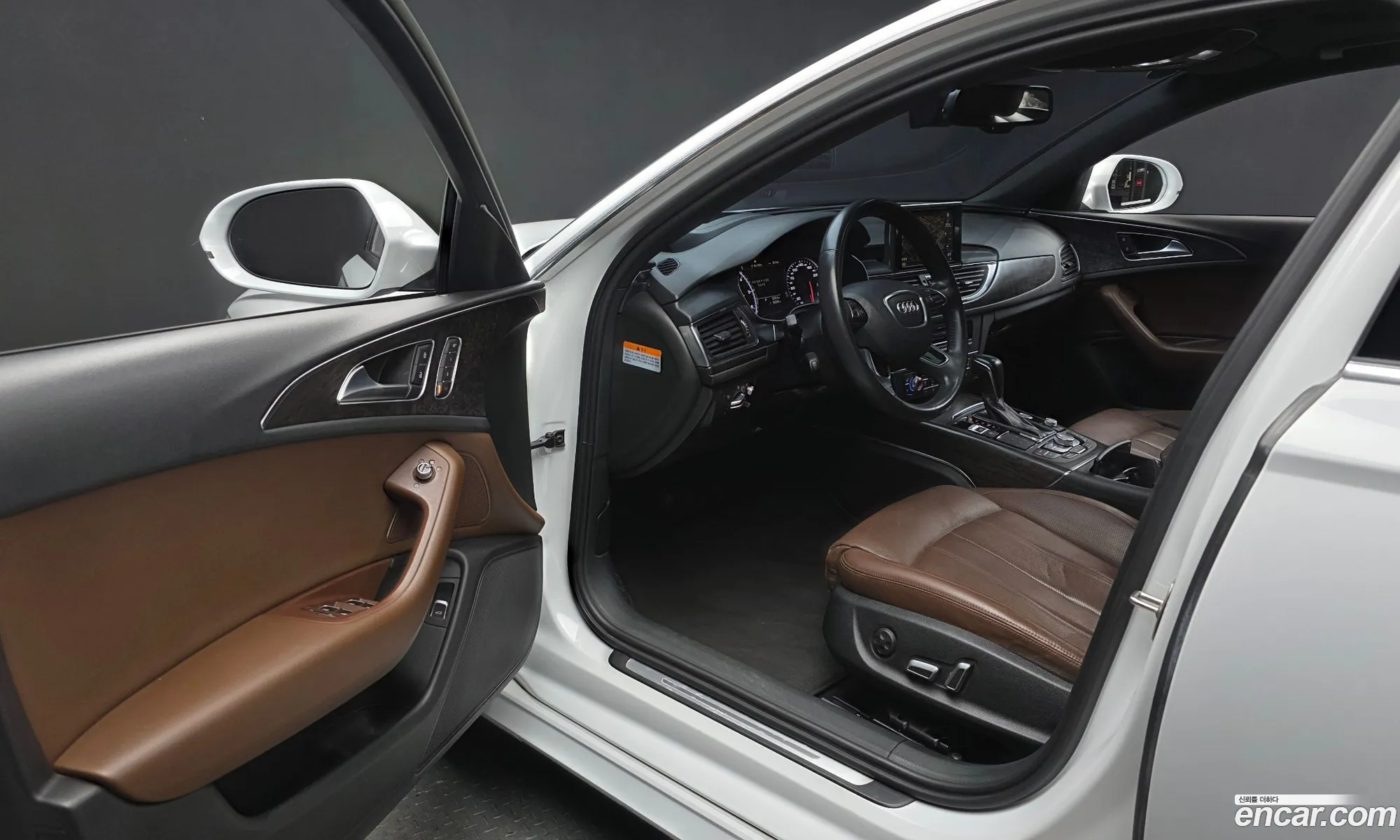 Audi A6 2018 WAUZZZ4G1JN119783 — 3