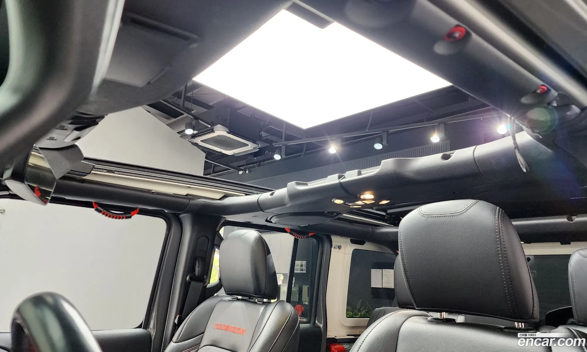 Jeep Wrangler 2023 1C4HJXFN0PW544730 — 28