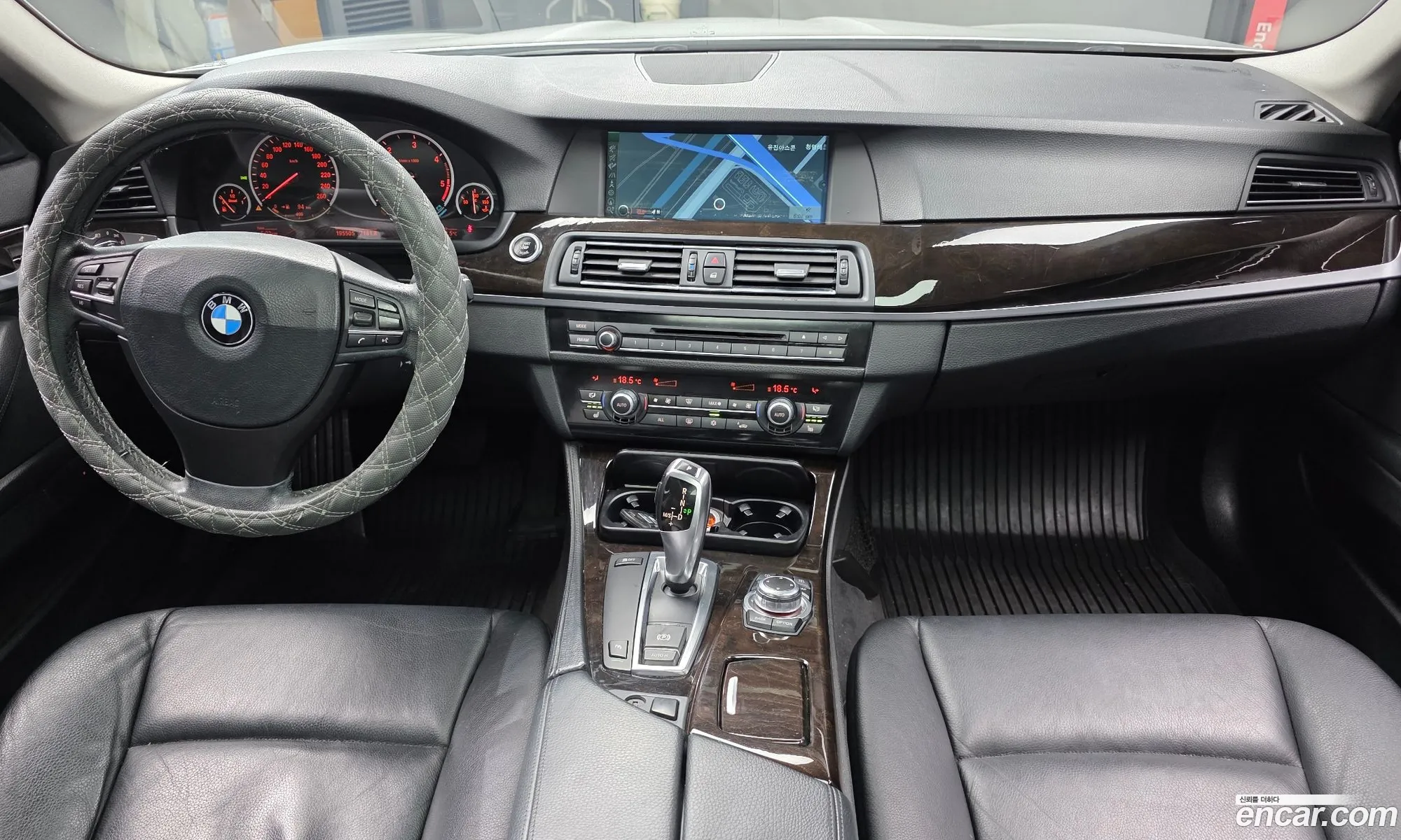 BMW 5 Series 2011 — 8