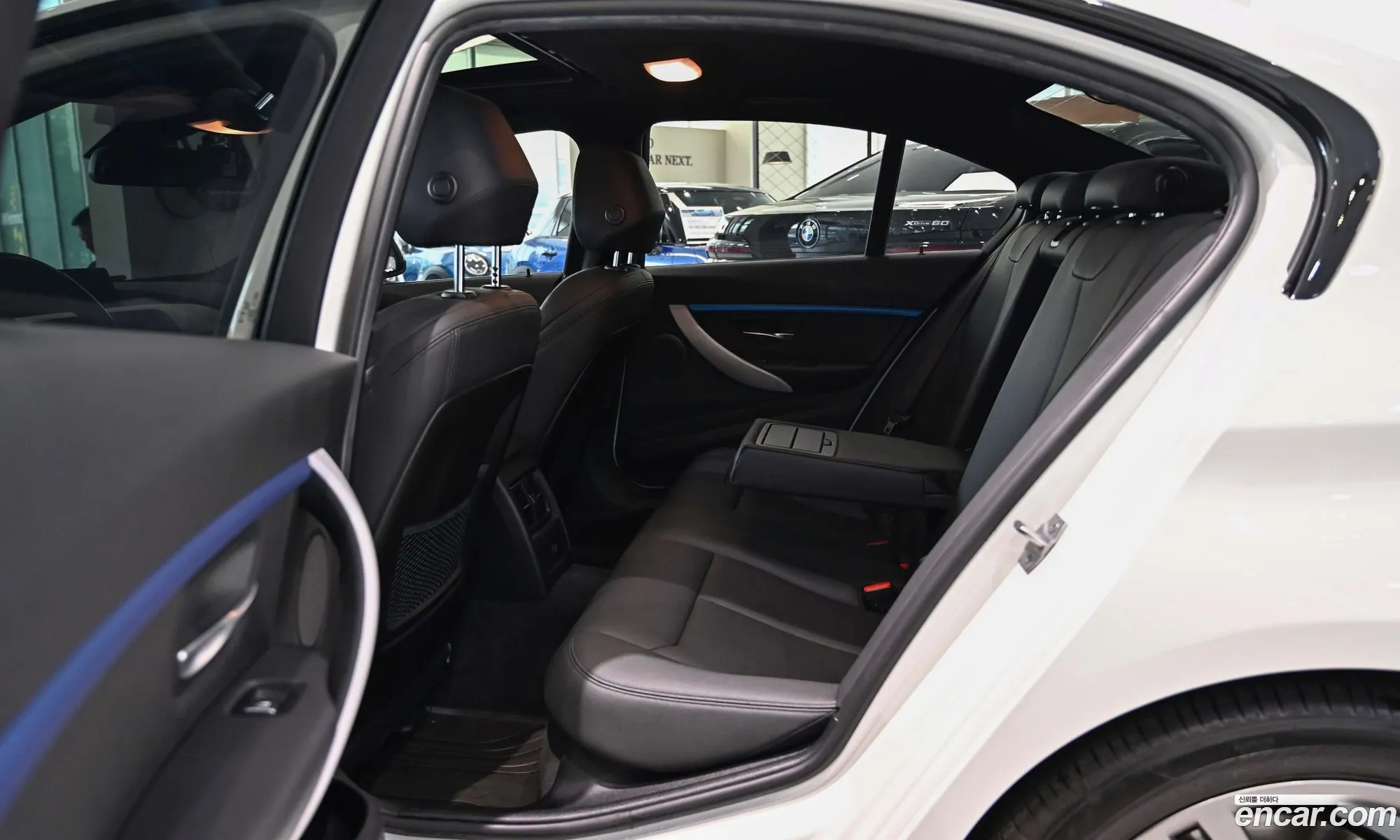 BMW 3 Series 2018 — 4