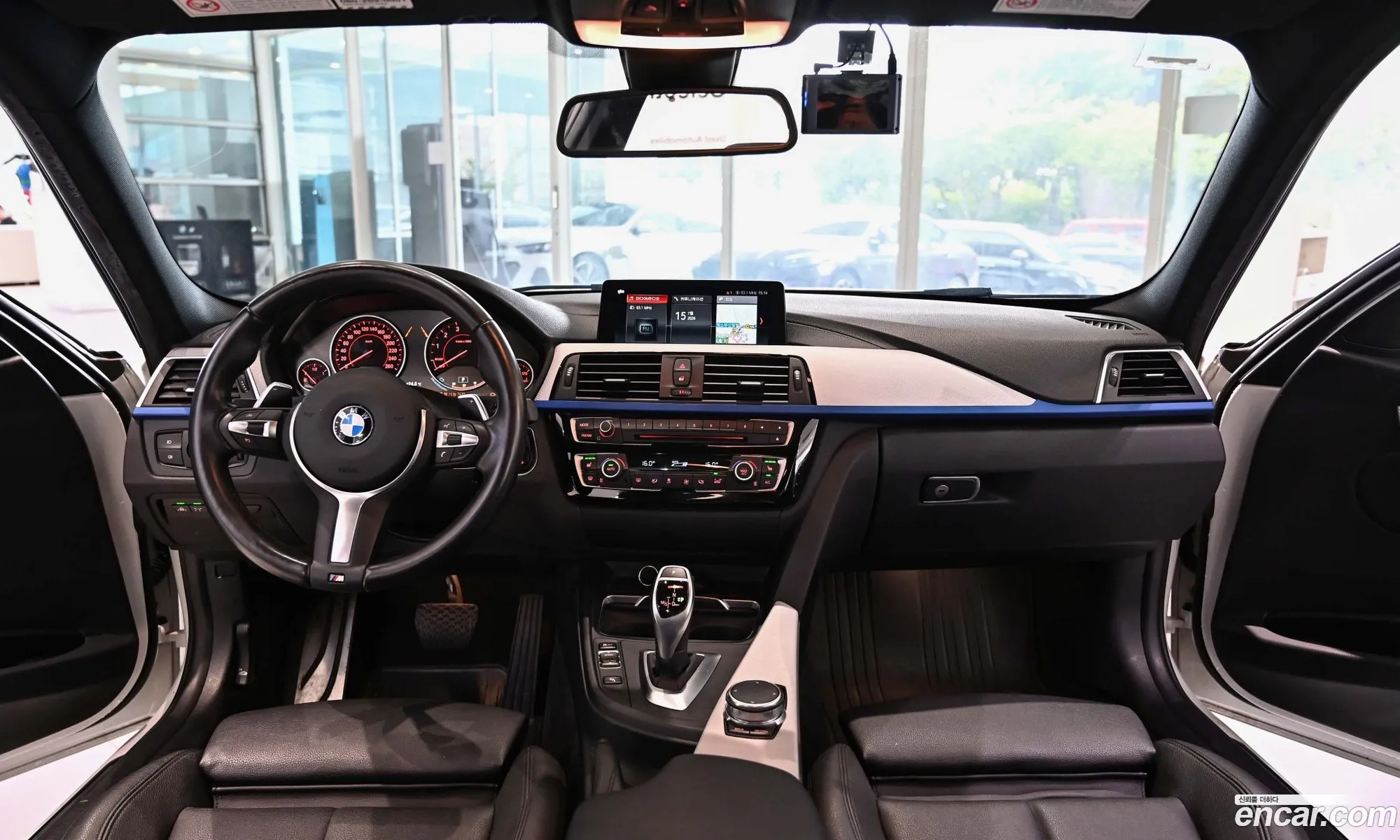 BMW 3 Series 2018 — 2