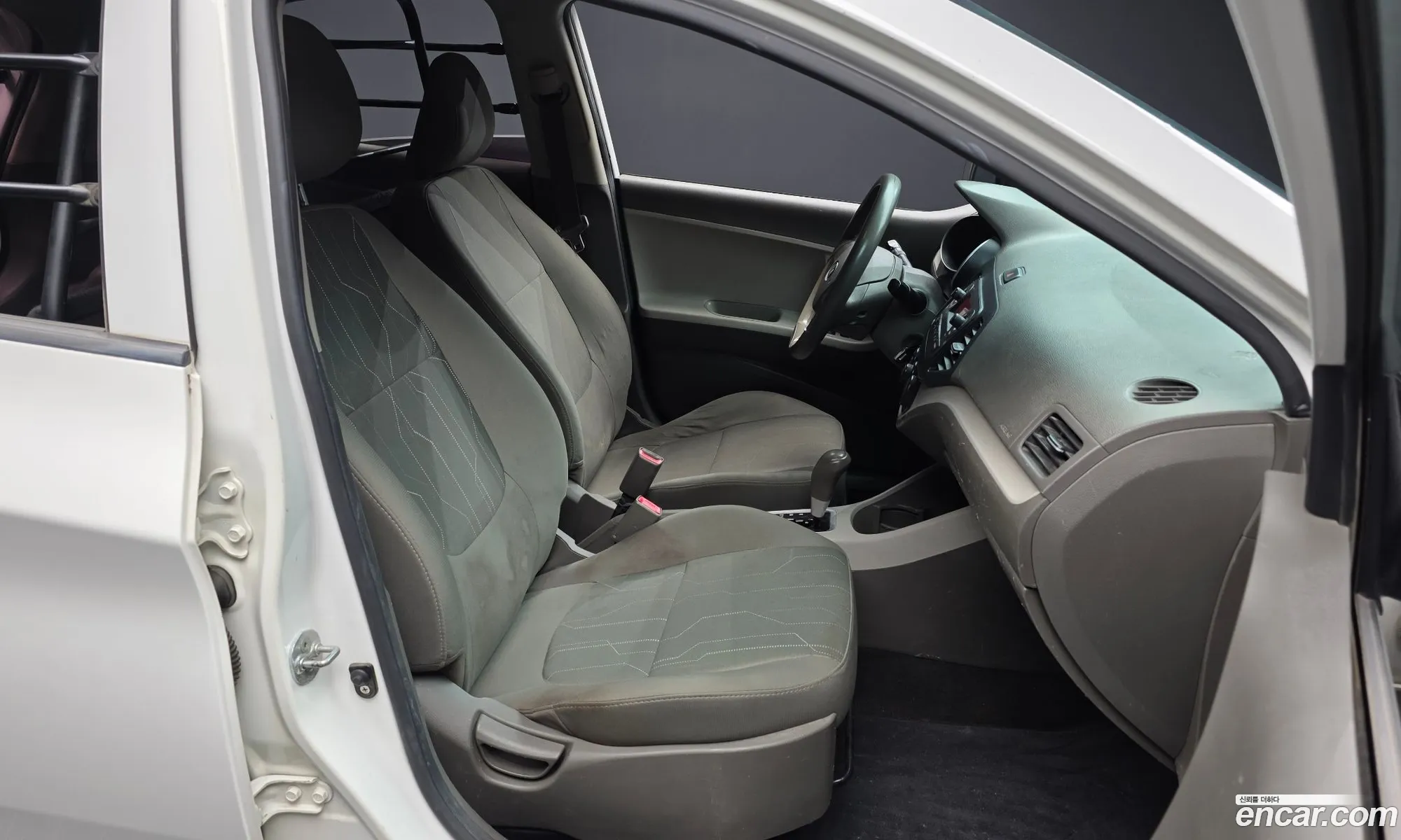 Kia Morning 2015 — 18
