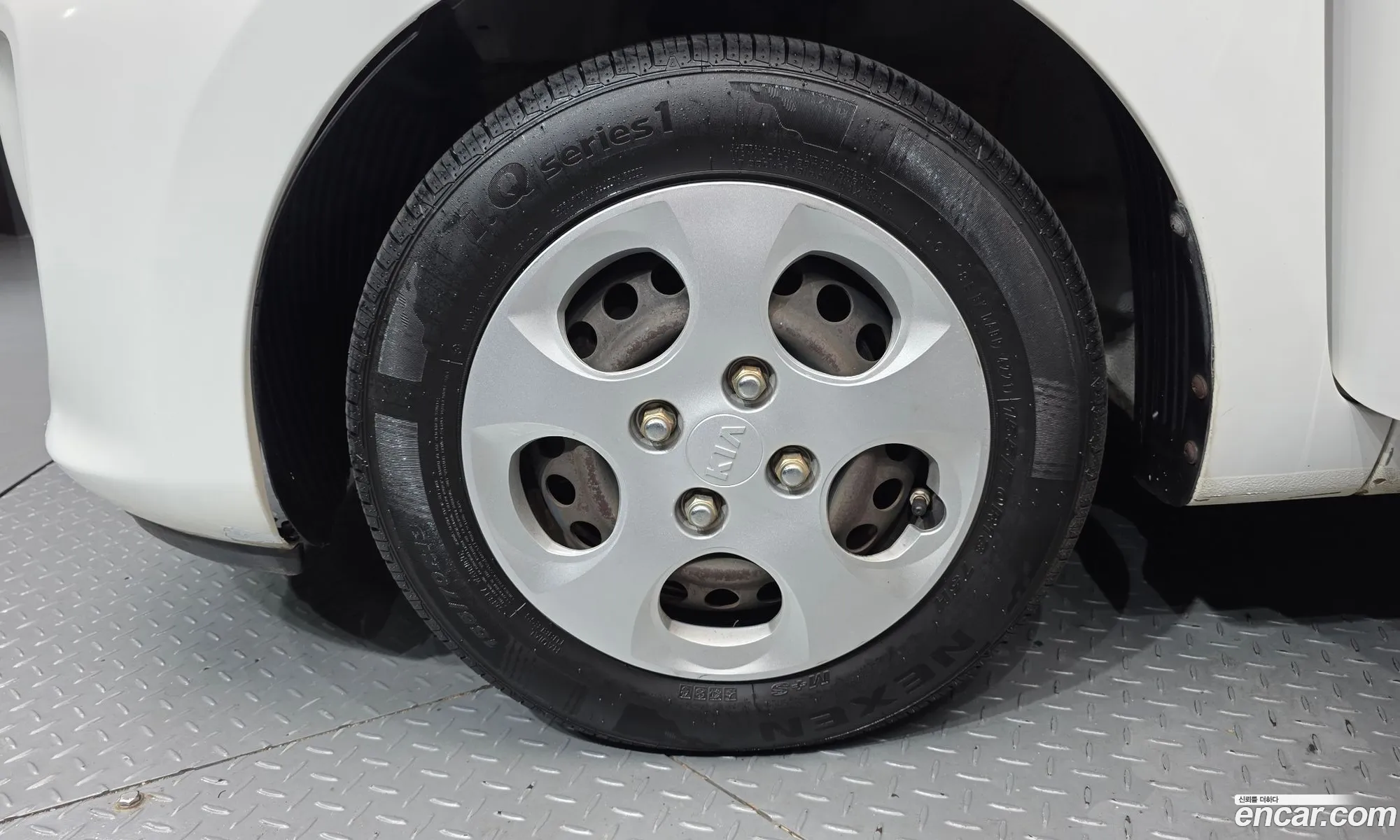 Kia Morning 2015 — 17