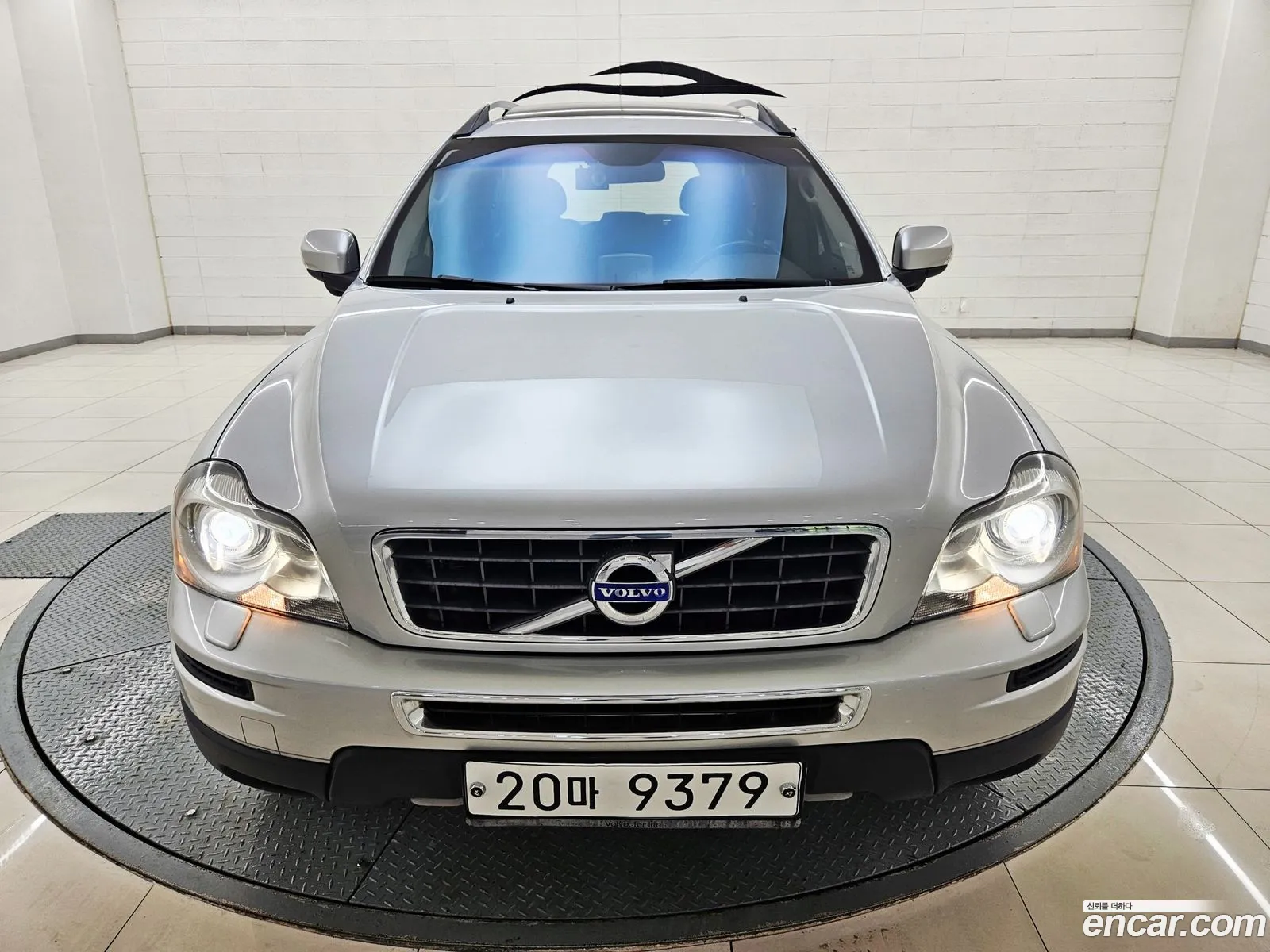 Volvo XC90 2010 — 19